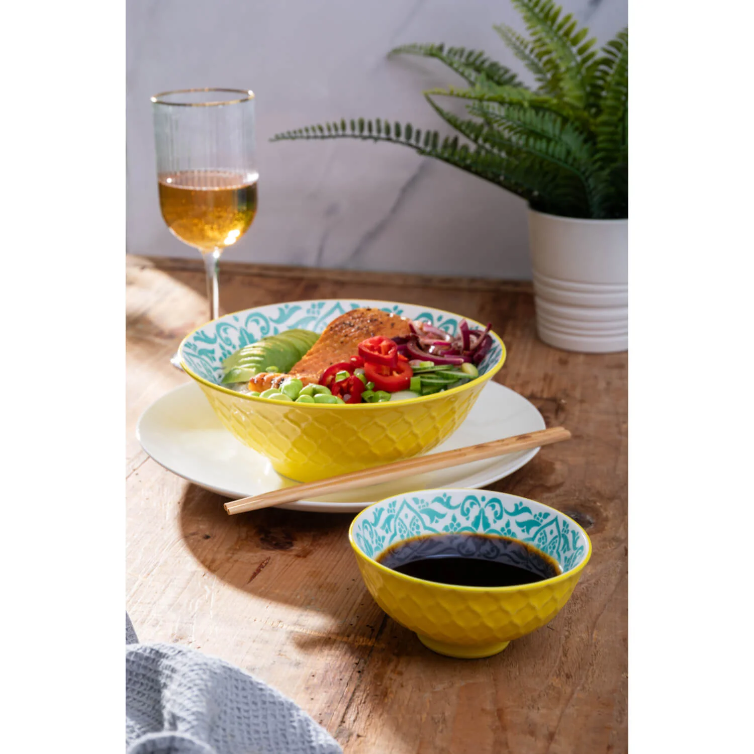Mikasa 21cm Stoneware Ramen Bowl - Blue/Yellow Geometric - Image 6
