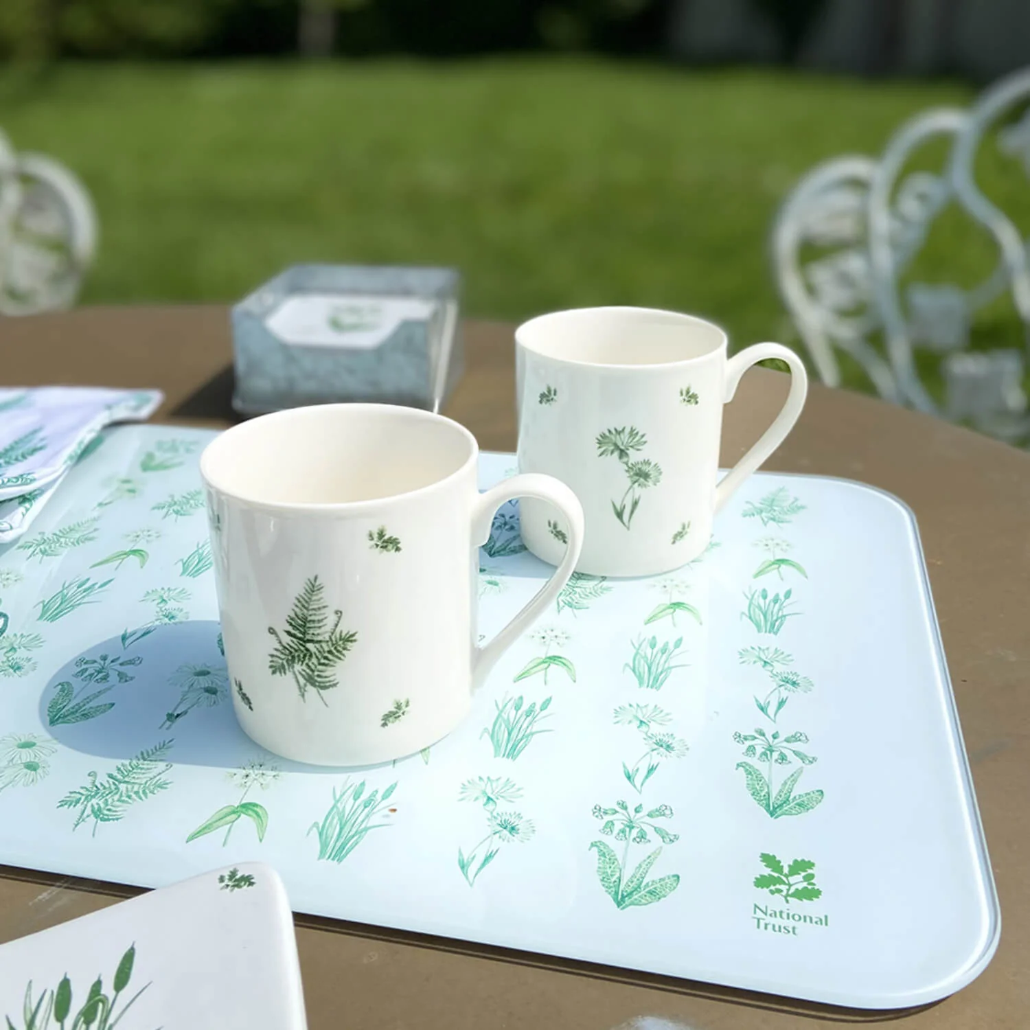 National Trust Medium Glass Worktop Protector - Dyrham Park - Flowers - Image 2