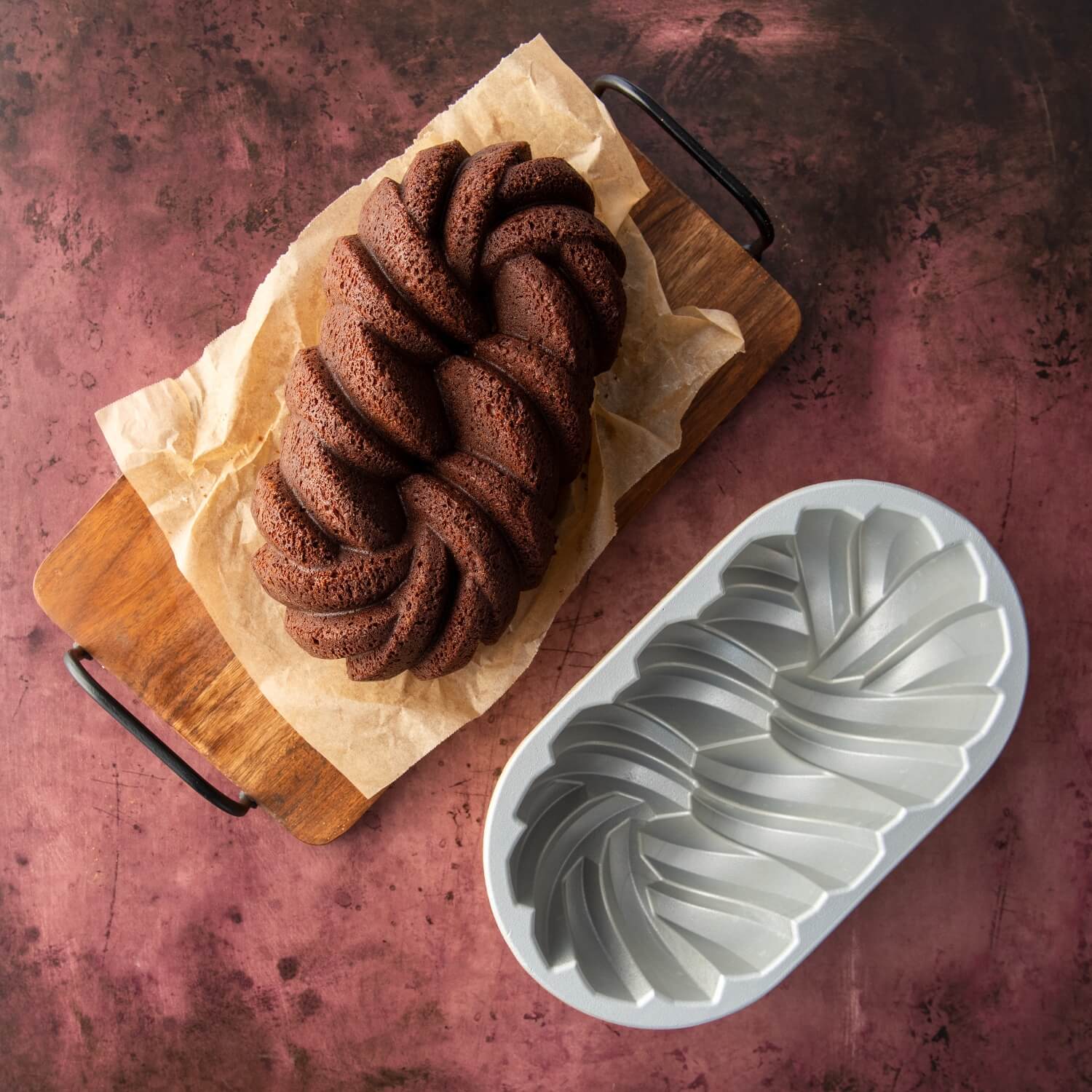 Nordic Ware Braided Loaf Pan - Gold - Image 4