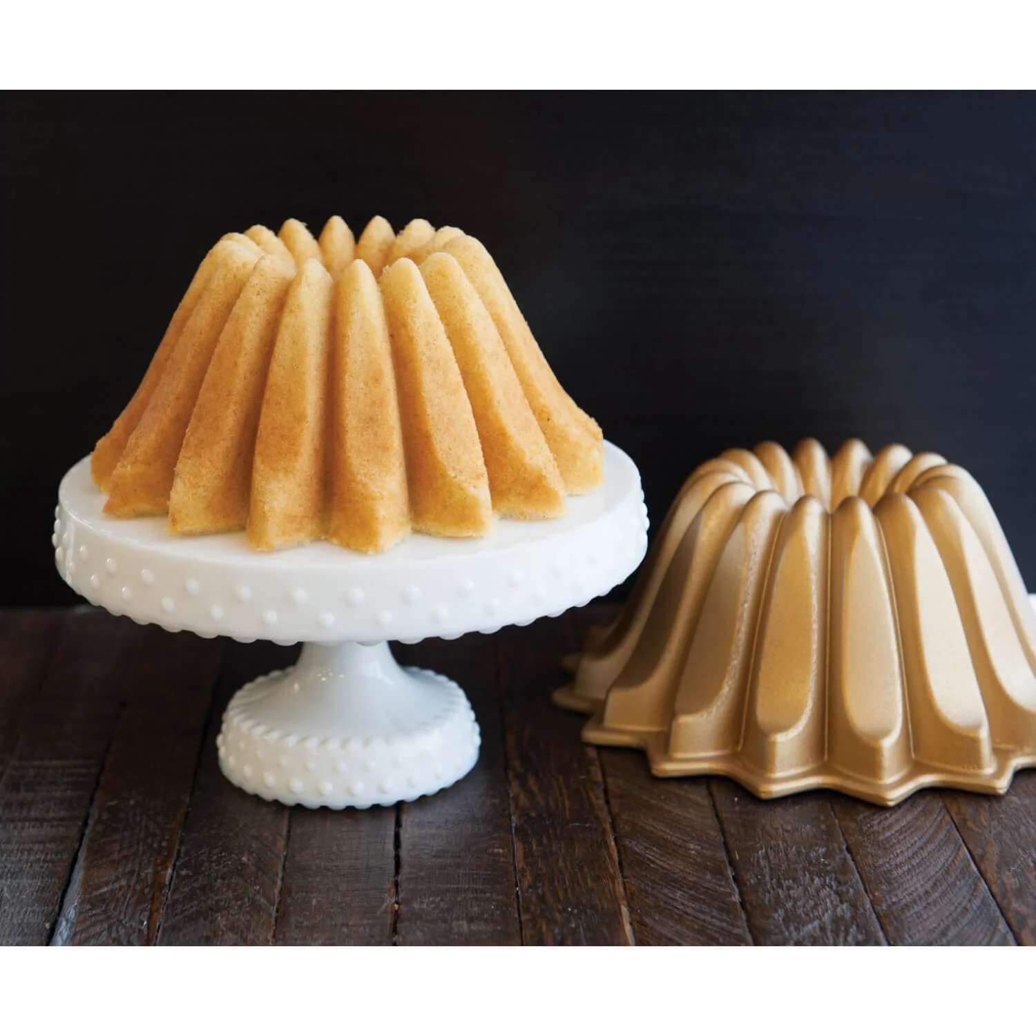 Nordic Ware Fluted Bundt Pan - Gold - Image 4