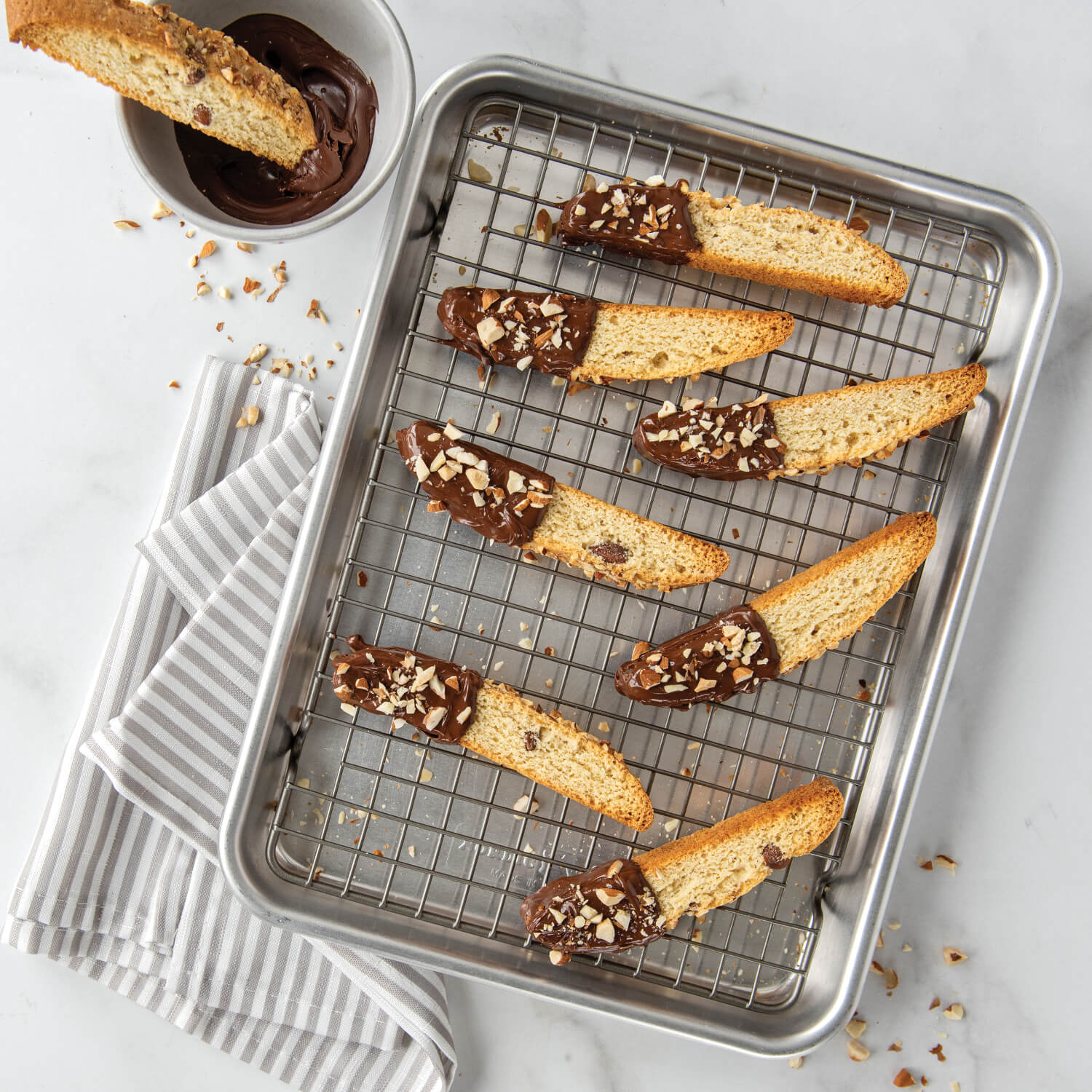 Nordic Ware Naturals® Quarter Sheet With Oven Grid - Image 3