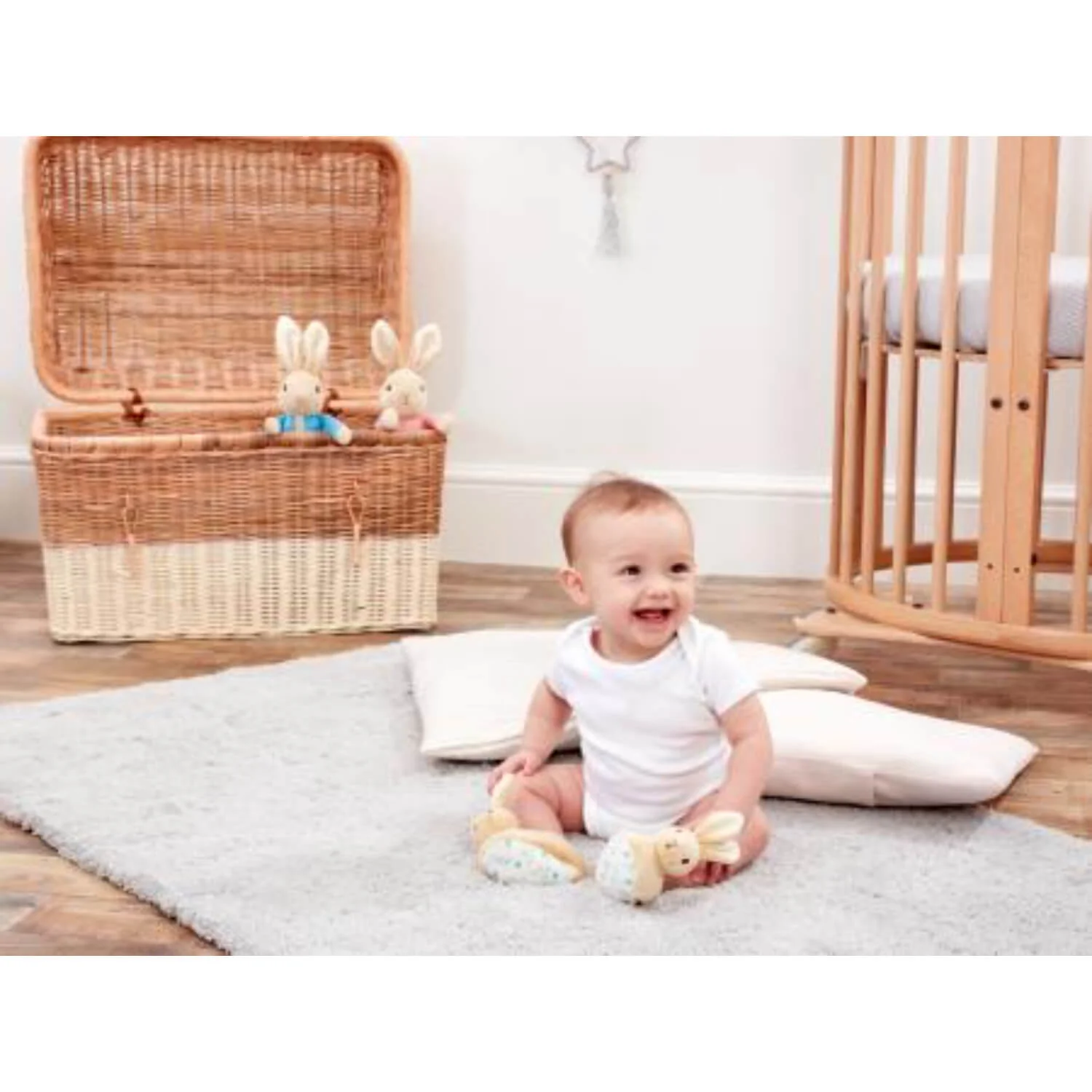 Peter Rabbit First Booties Set - Image 6