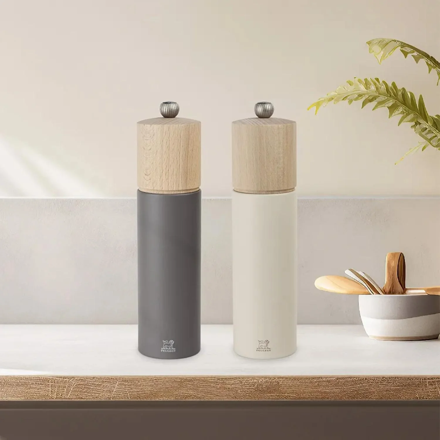 Peugeot Boreal 21cm Beech Pepper Mill - Rock Grey - Image 6