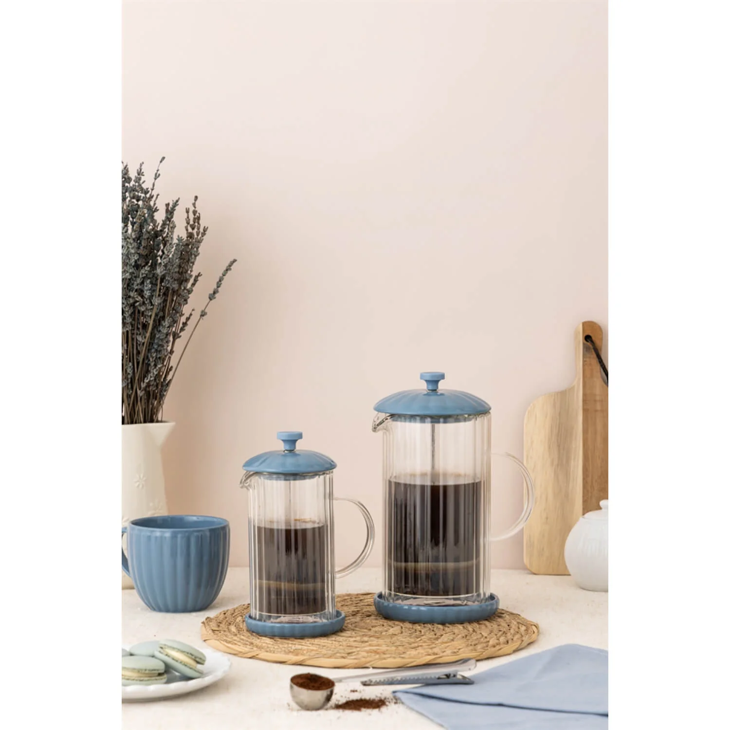 Price & Kensington 1 Litre Luxe Cafetière With Coffee Scoop - Bluebell - Image 6