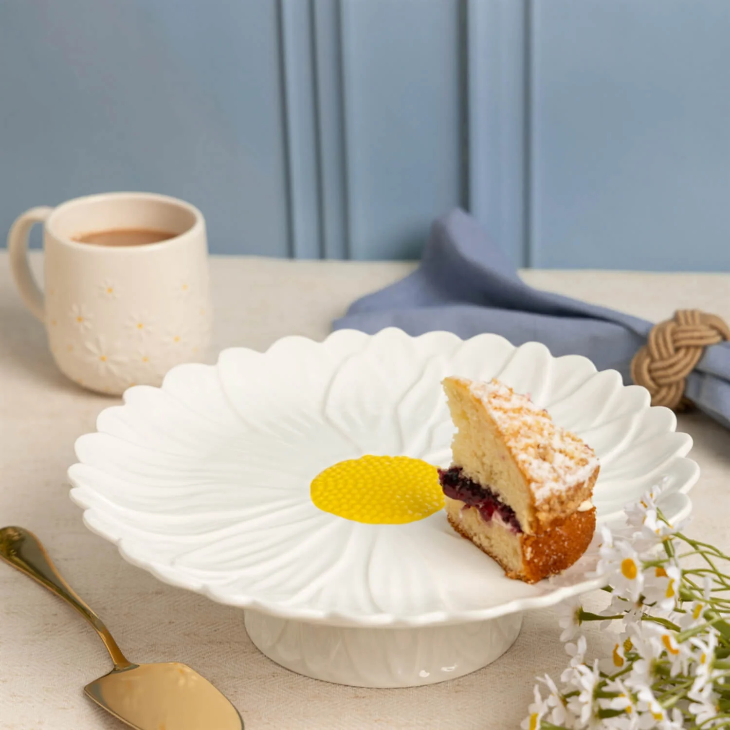 Price & Kensington 27cm Cake Stand - Daisy - Image 3