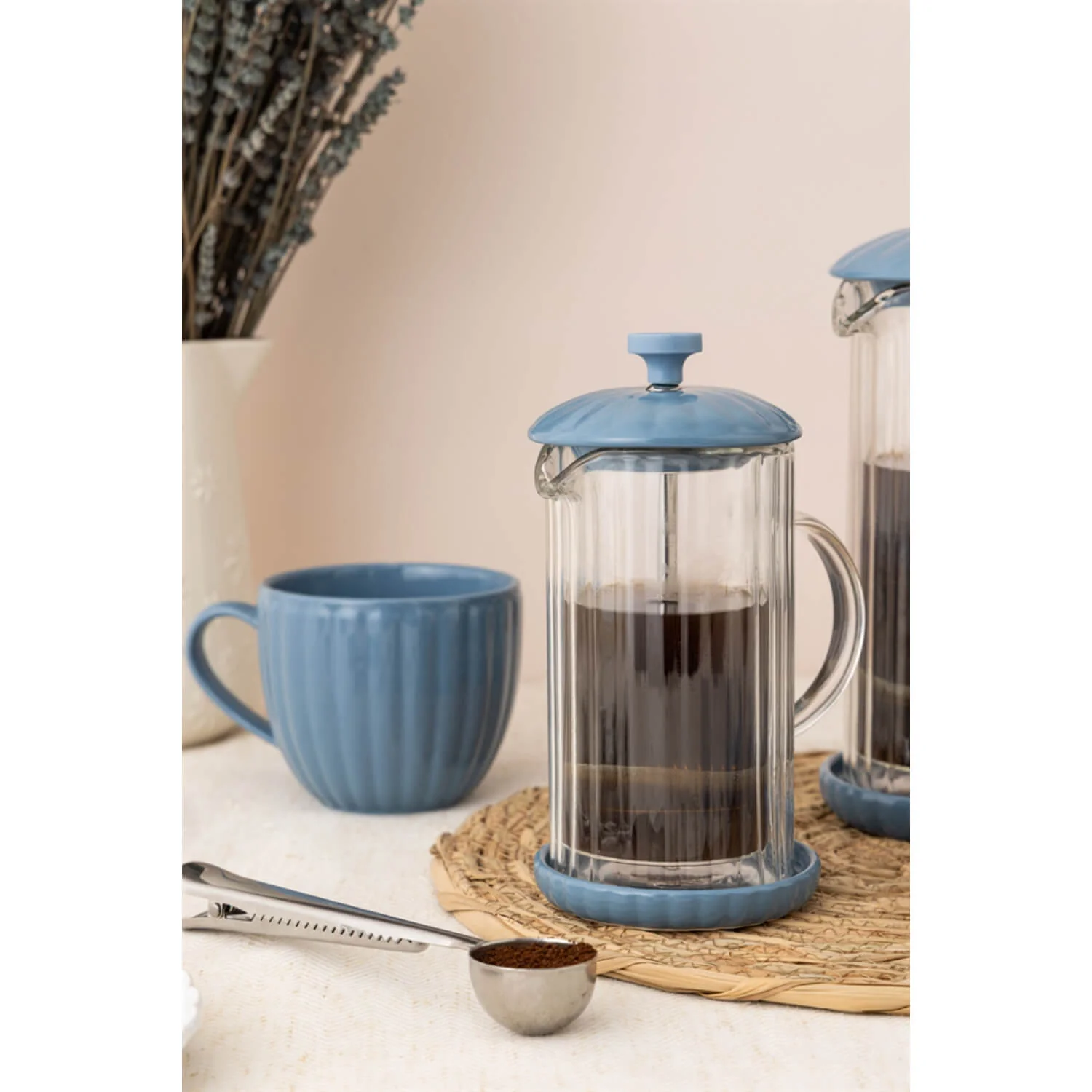 Price & Kensington 350ml Luxe Cafetière With Coffee Scoop - Bluebell - Image 5