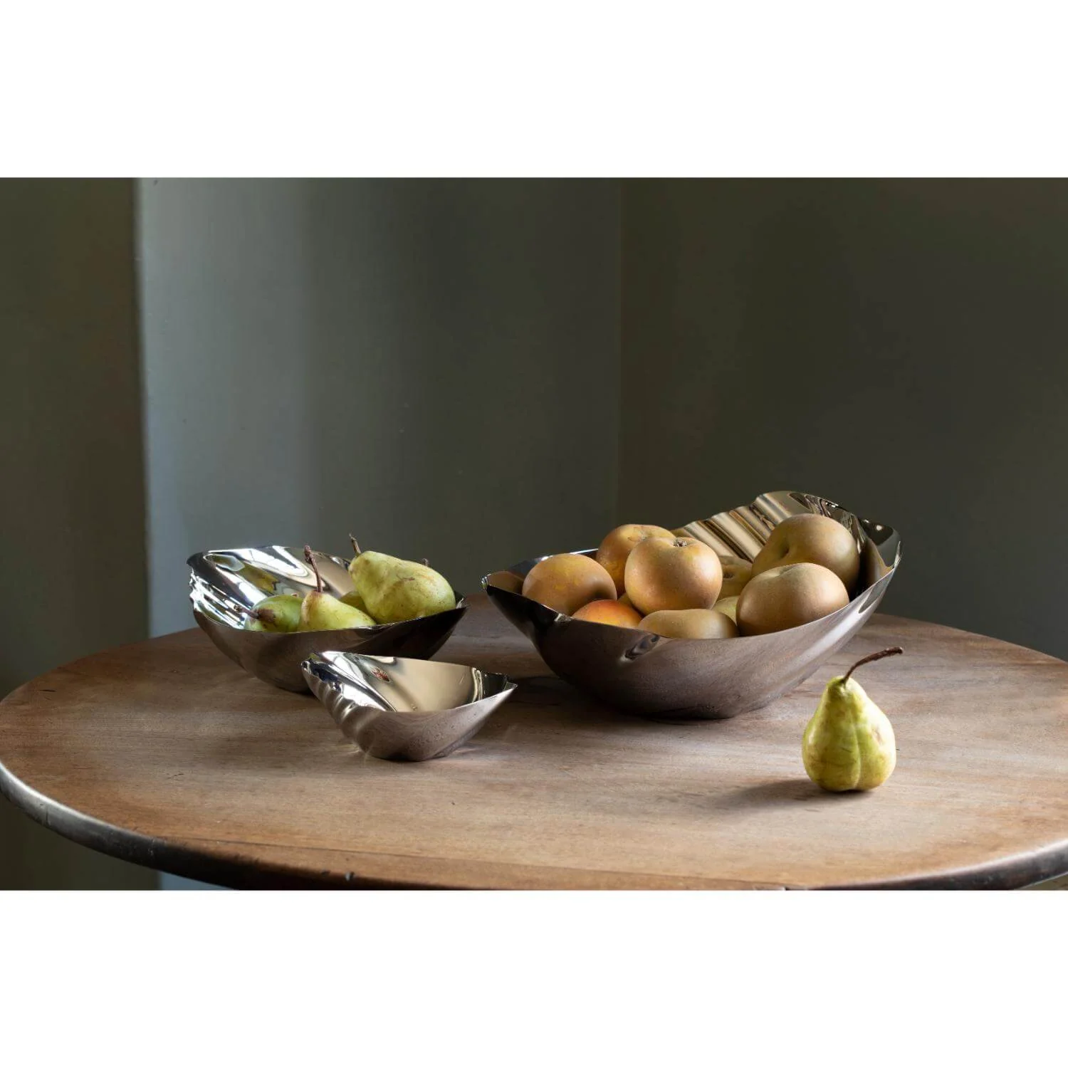 Robert Welch Cascade 18|10 Mirror Polished Stainless Steel Dish - Large - Image 6