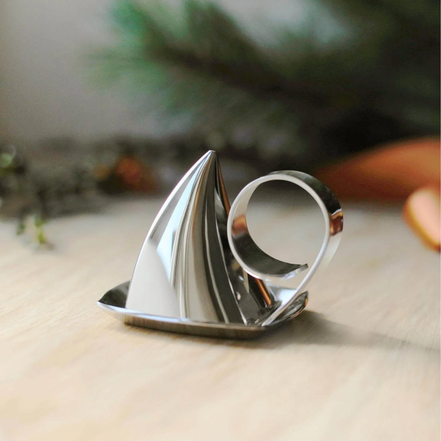 Robert Welch Vale 18|10 Mirror Polished Stainless Steel Candle Snuffer - Image 3
