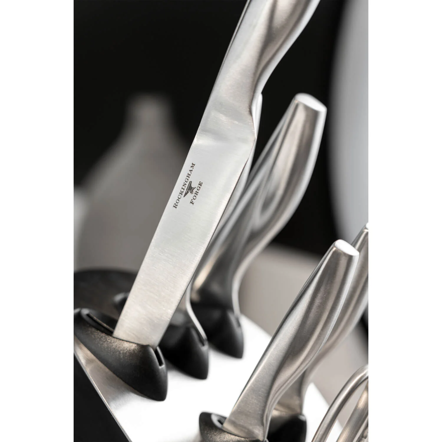 Rockingham Forge RF-230 Series 7-Piece Stainless Steel Knife Block Set - Image 10