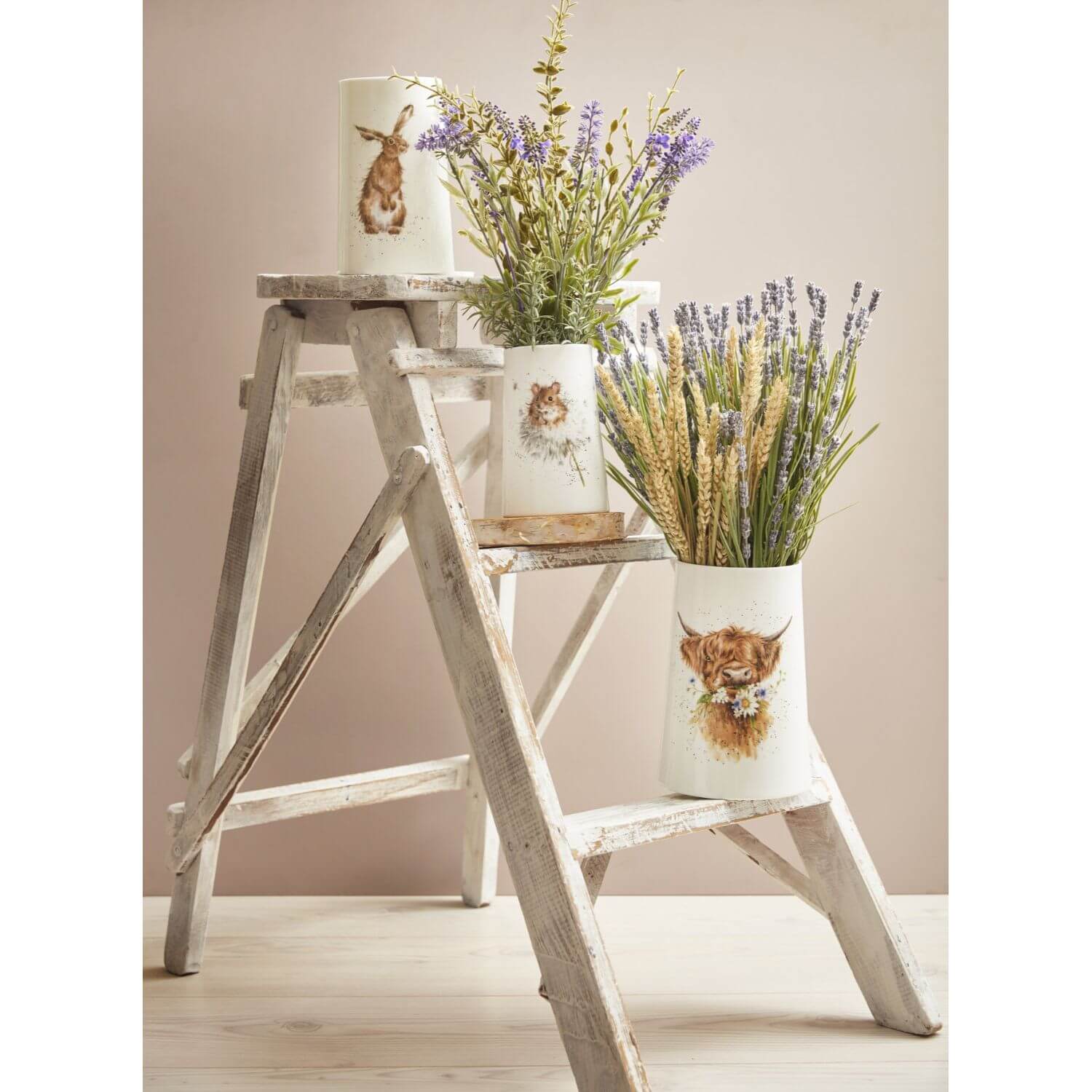 Royal Worcester Wrendale Vase - Country Mice - Image 2