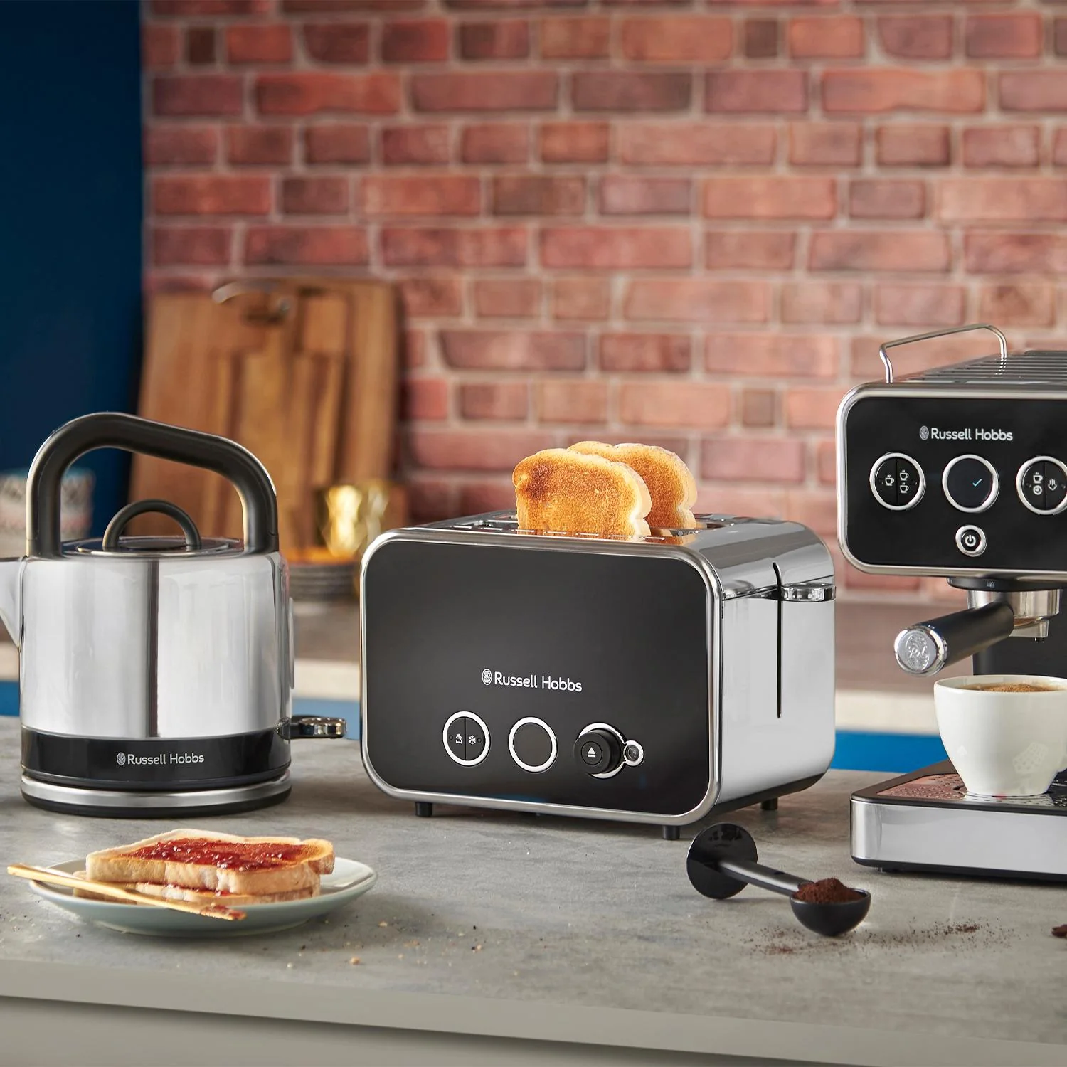 Russell Hobbs Distinctions 2 Slice Toaster - Black - Image 4