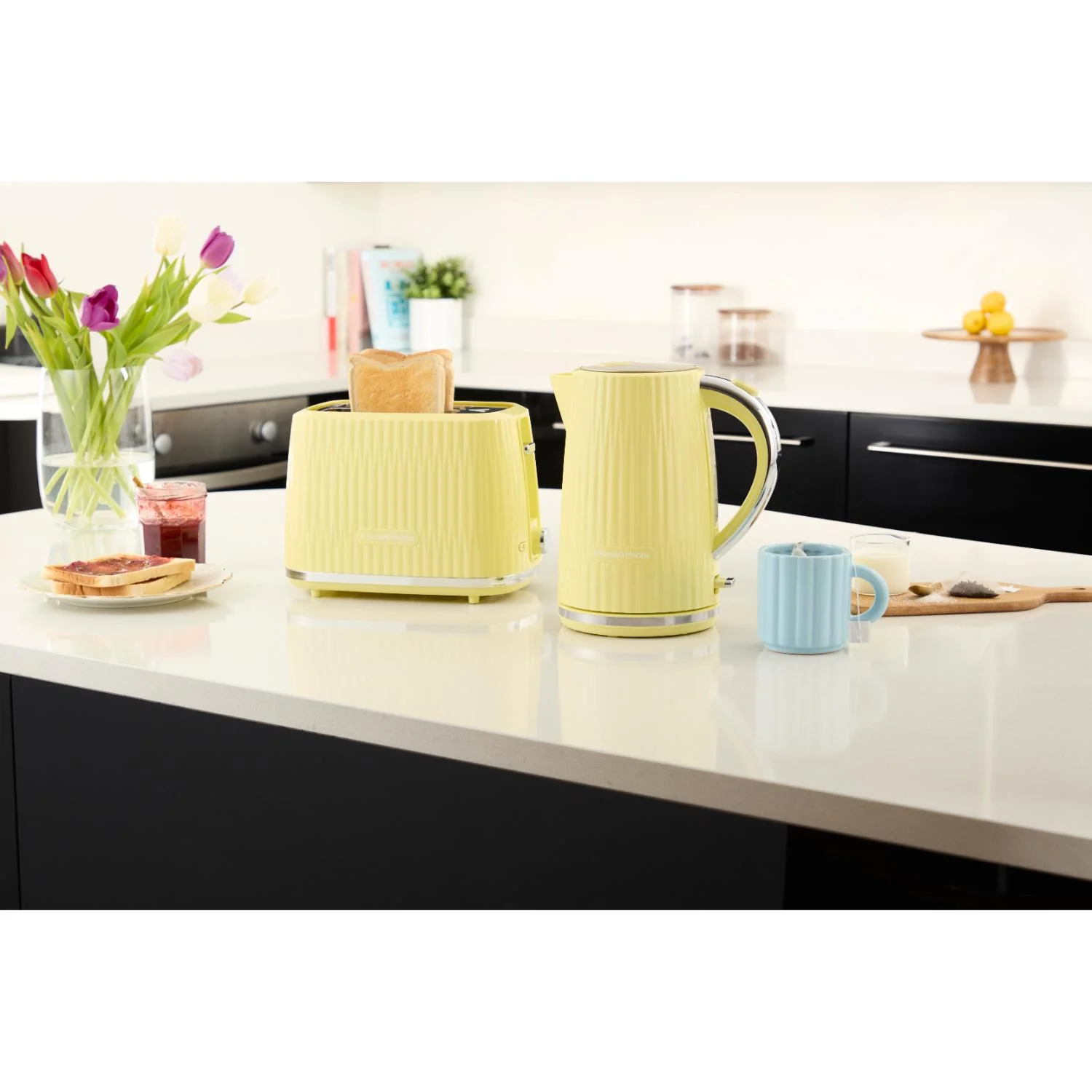 Russell Hobbs 27373 Eden 2 Slice Toaster - Lemon - Image 2
