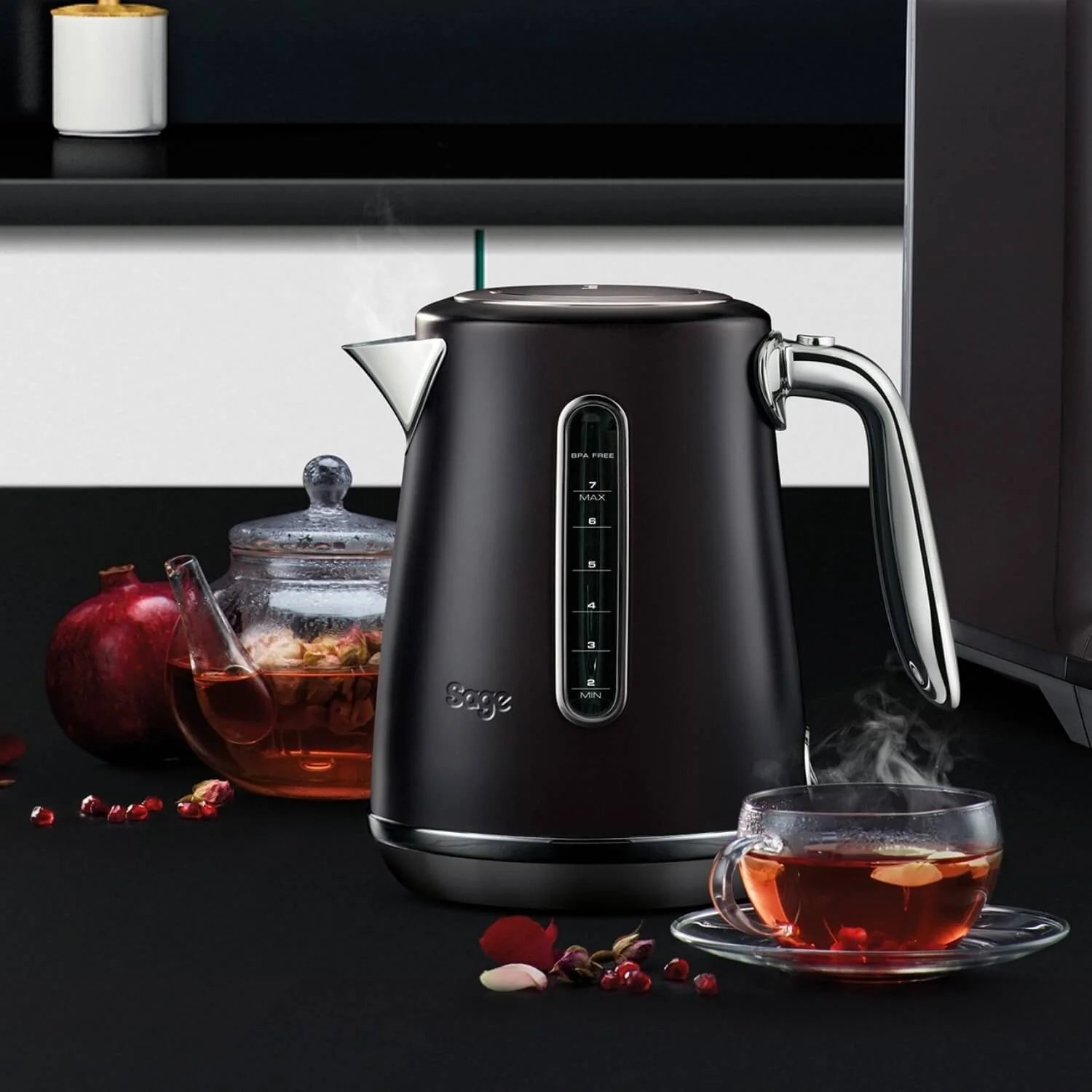 Sage Appliances SKE735BTR Soft Top Luxe Kettle - Black Truffle - Image 3