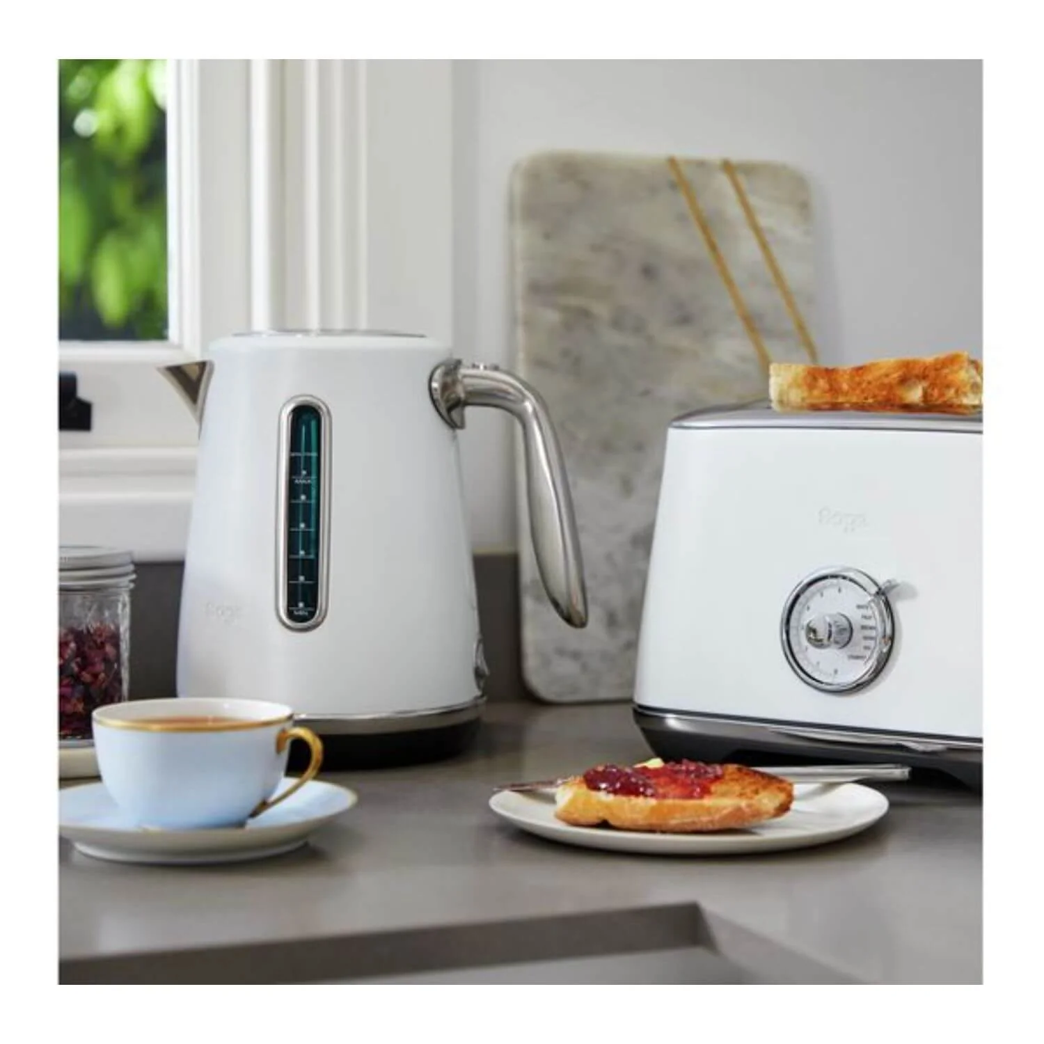Sage Appliances SKE735SST Soft Top Luxe Kettle - Sea Salt - Image 4