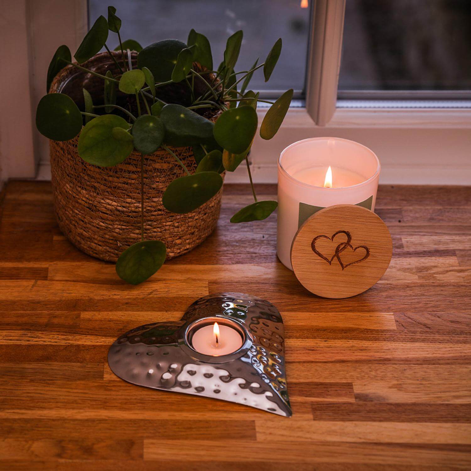 Selbrae House Hand Hammered Stainless Steel Heart Tea Light Holder - Silver - Image 4