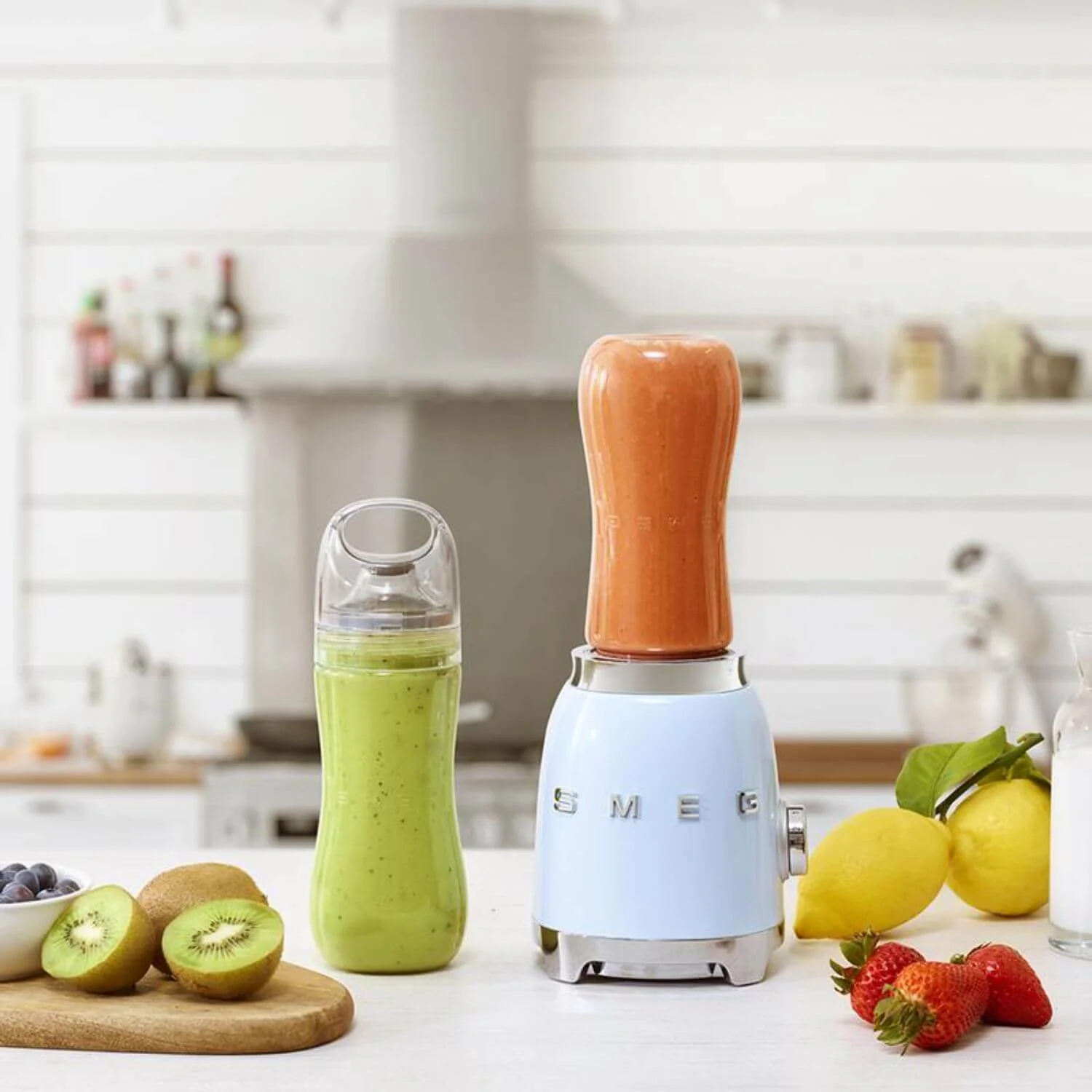 Smeg 50's Style Retro PBF01 Personal Blender - Pastel Blue - Image 7