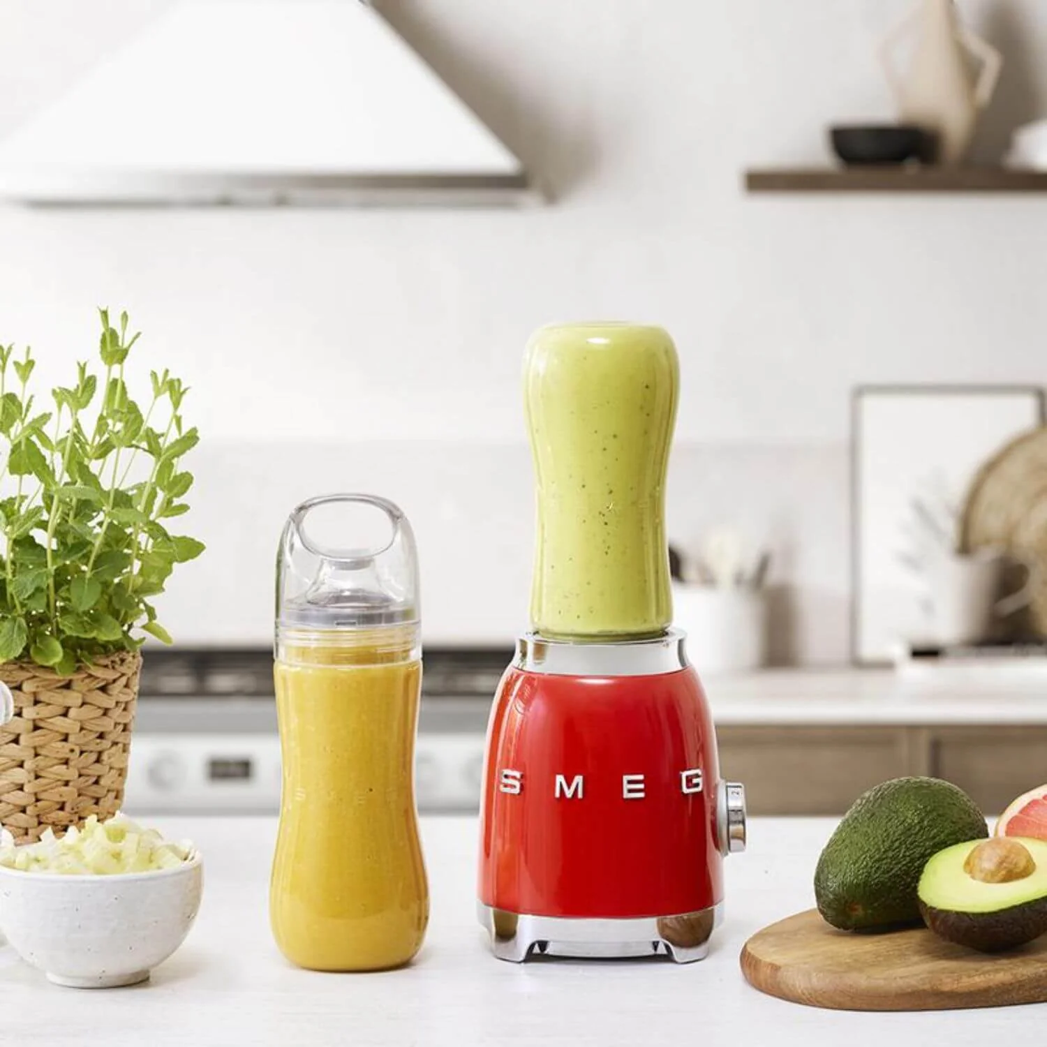 Smeg 50's Style Retro PBF01 Personal Blender - Red - Image 6