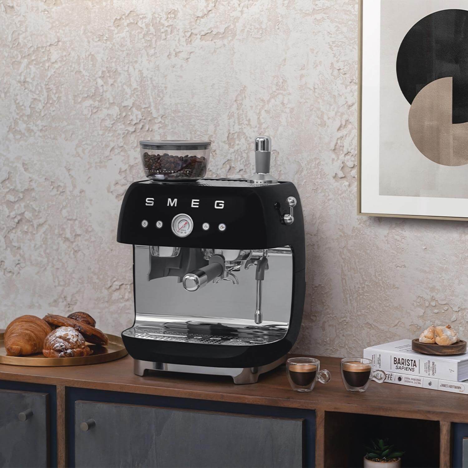 Smeg 50s Style Retro EGF03 Bean-to-Cup Espresso Coffee Machine - Black - Image 6