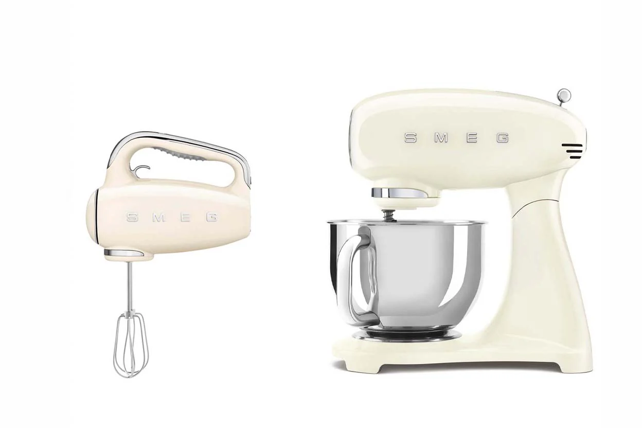 Smeg 50's Style Retro SMF05CRUK Cream Stand Mixer With Free HMF01 Hand Mixer