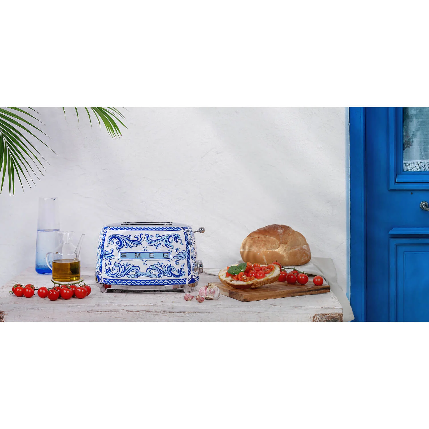 Smeg Dolce & Gabbana 2 Slice Toaster - Blu Mediterraneo - Image 9