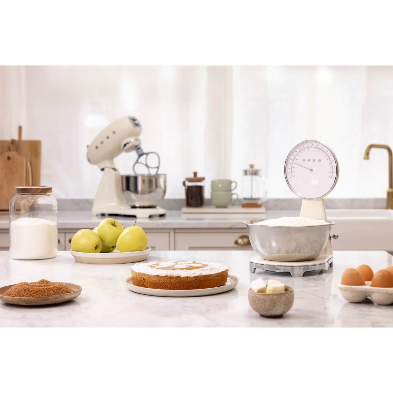 Smeg 50's Retro Style KSF01 Kitchen Scales - Cream - Image 6