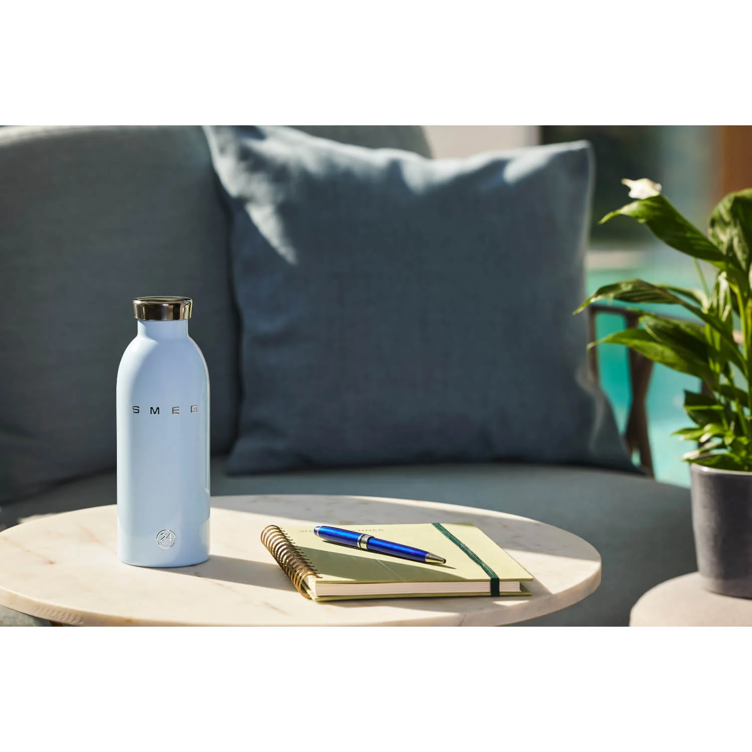 Smeg x 24Bottles® 50's Style Reusable 500ml Clima Bottle - Pastel Blue - Image 7