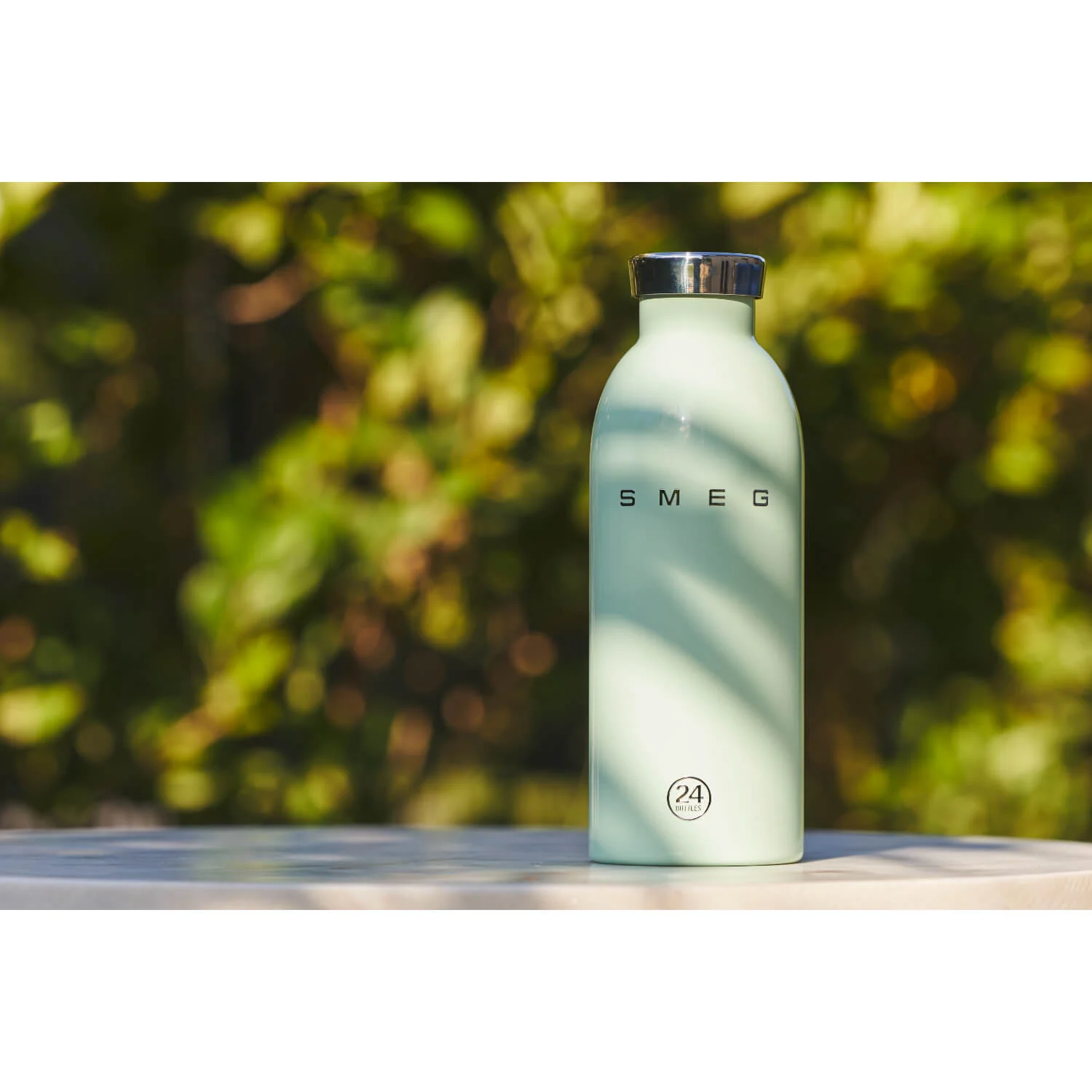 Smeg x 24Bottles® 50's Style Reusable 500ml Clima Bottle - Pastel Green - Image 7