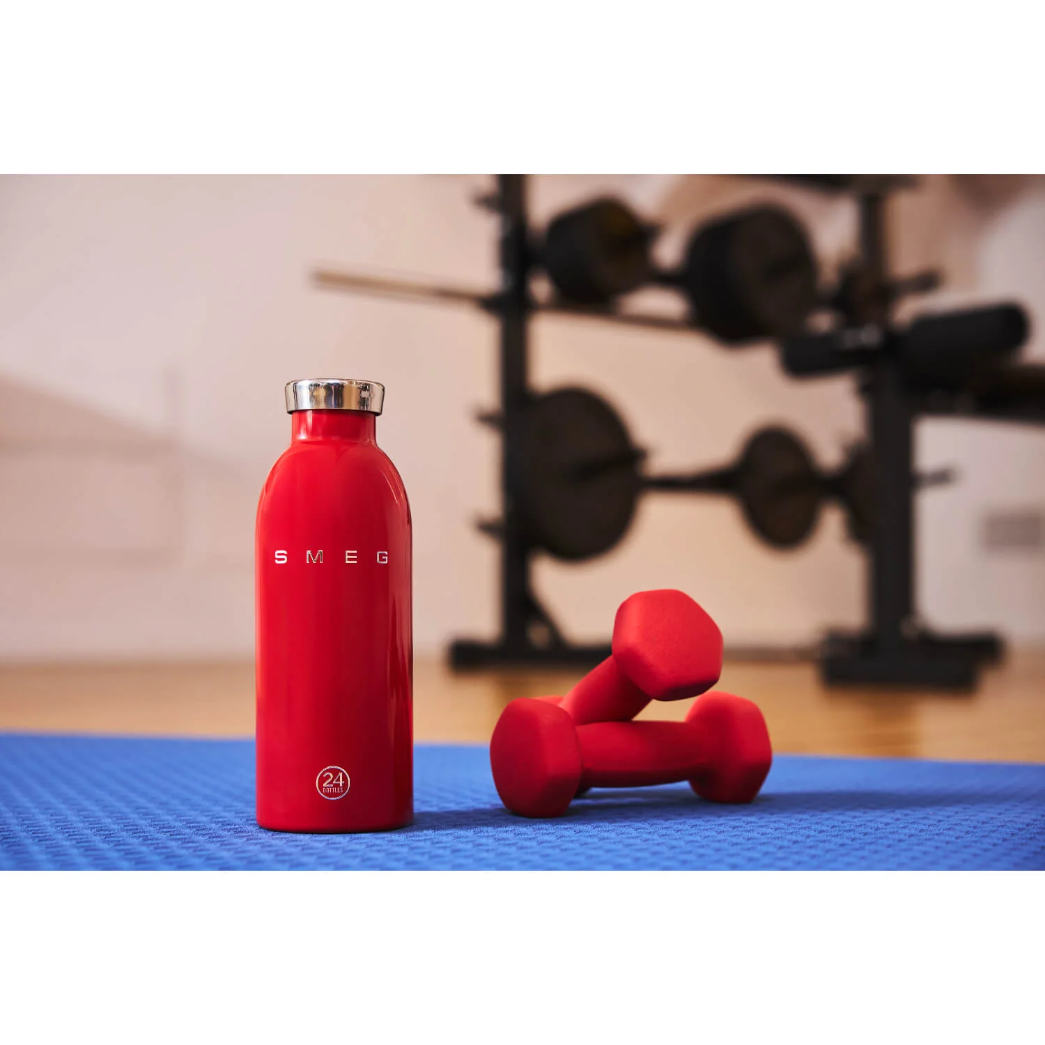 Smeg x 24Bottles® 50's Style Reusable 500ml Clima Bottle - Red - Image 7