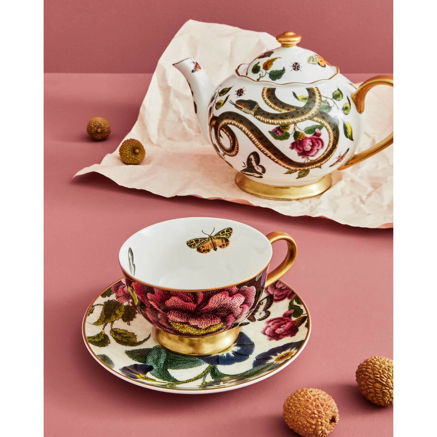 Spode Creatures of Curiosity Coupe Tea Cup & Saucer - Dark Floral - Image 6