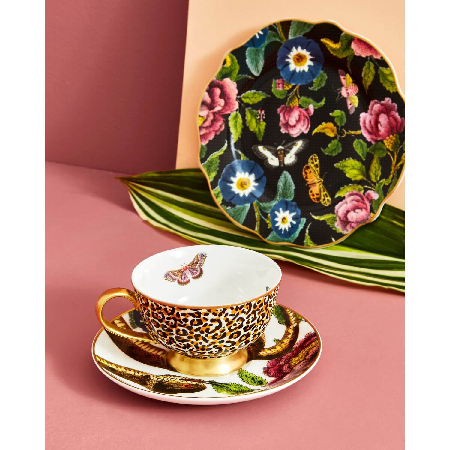 Spode Creatures of Curiosity Coupe Tea Cup & Saucer - Leopard / Snake - Image 5