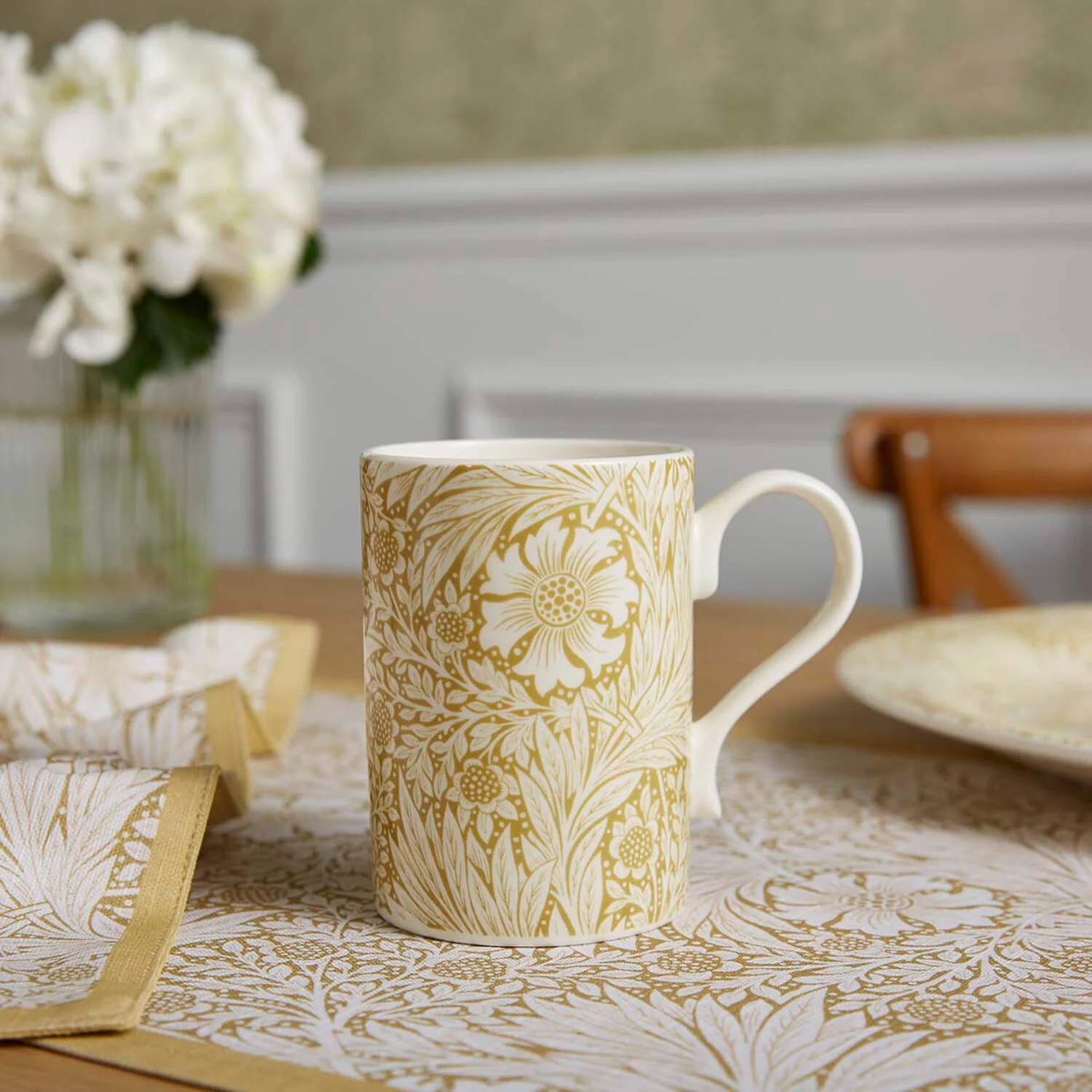 Spode Morris & Co 340ml Earthenware Mug - Marigold - Image 6
