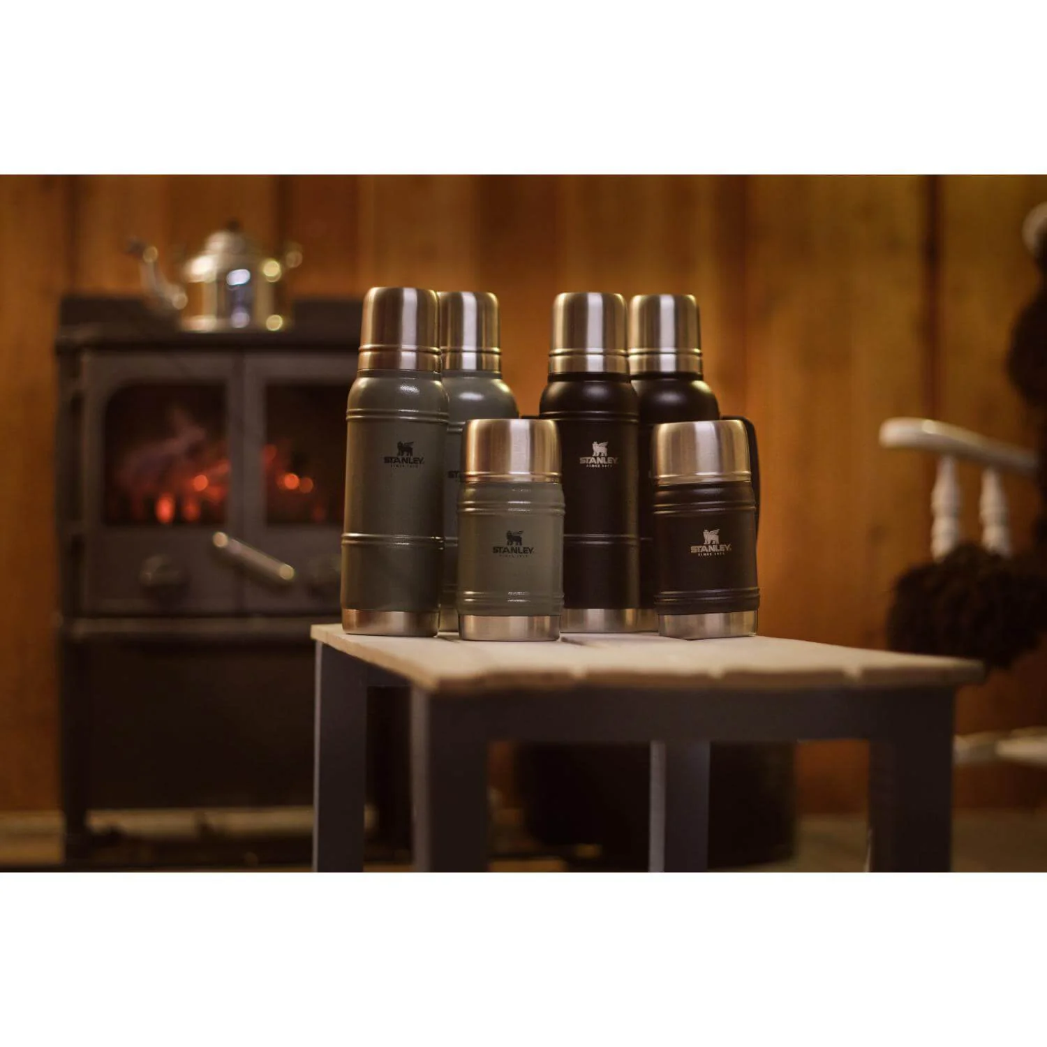 Stanley The Artisan 1 Litre Thermal Bottle - Black Moon - Image 7