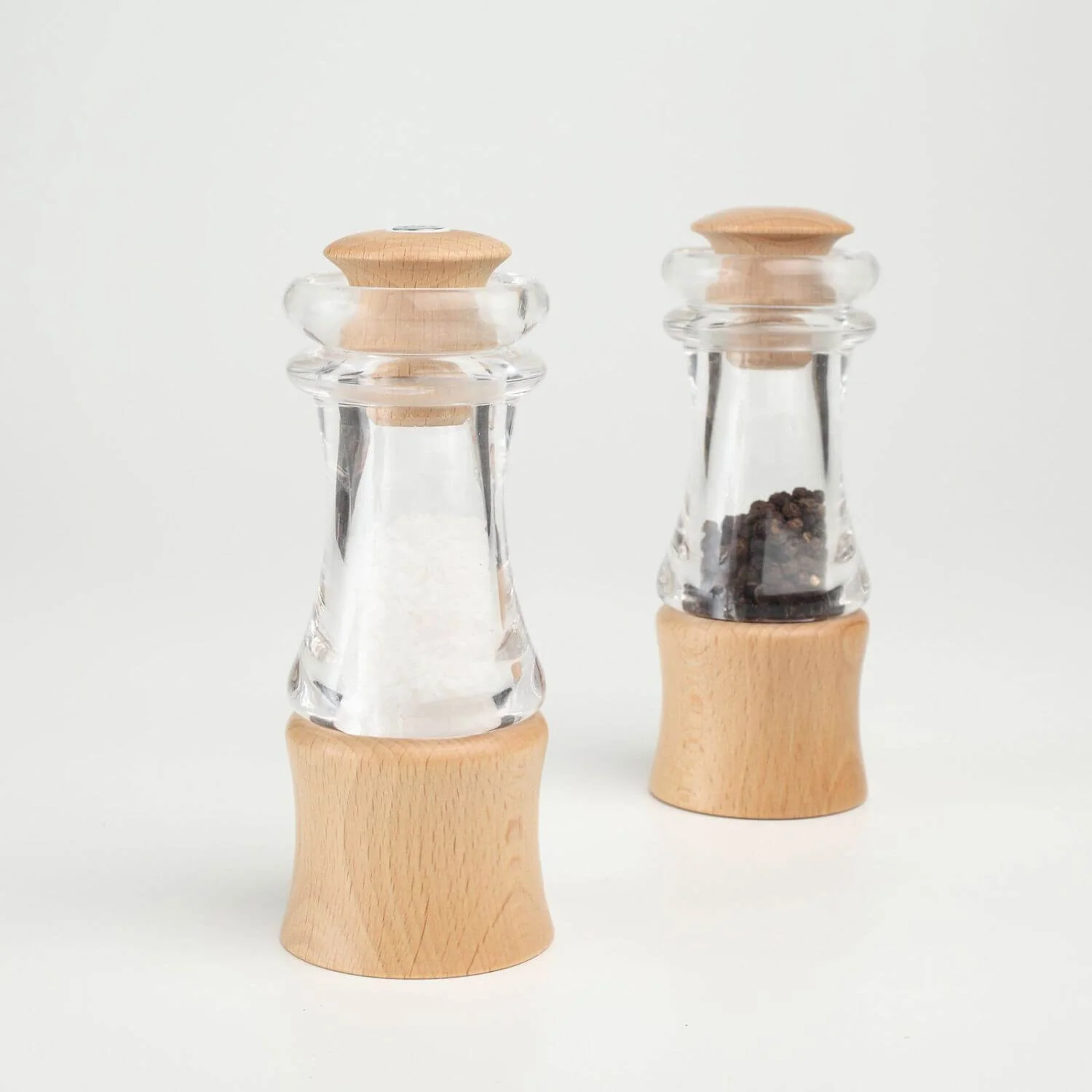 T&G Woodware Classic Beech 15cm Pepper Mill - Image 4