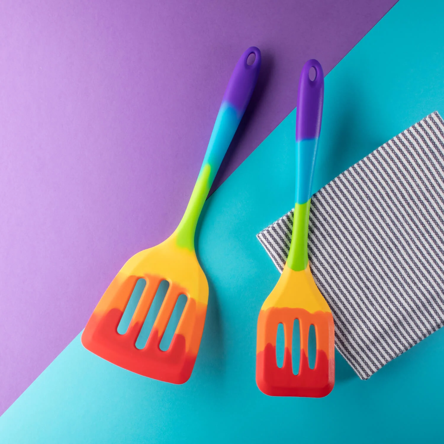 Taylor's Eye Witness Silicone Slotted Turner - Rainbow - Image 4