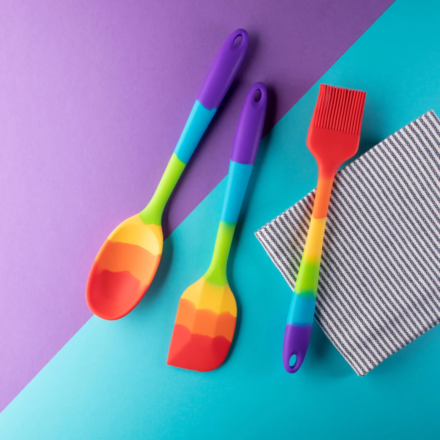 Taylor's Eye Witness Silicone Spatula - Rainbow - Image 4