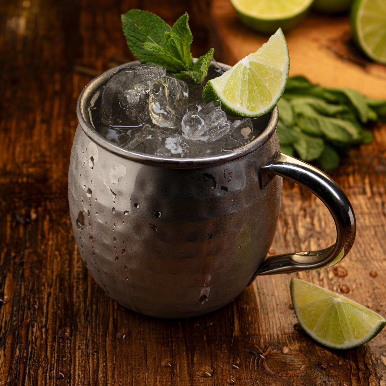 Taylor's Eye Witness Taproom Stainless Steel 450ml Moscow Mule Mug - Hammered Silver - Image 3