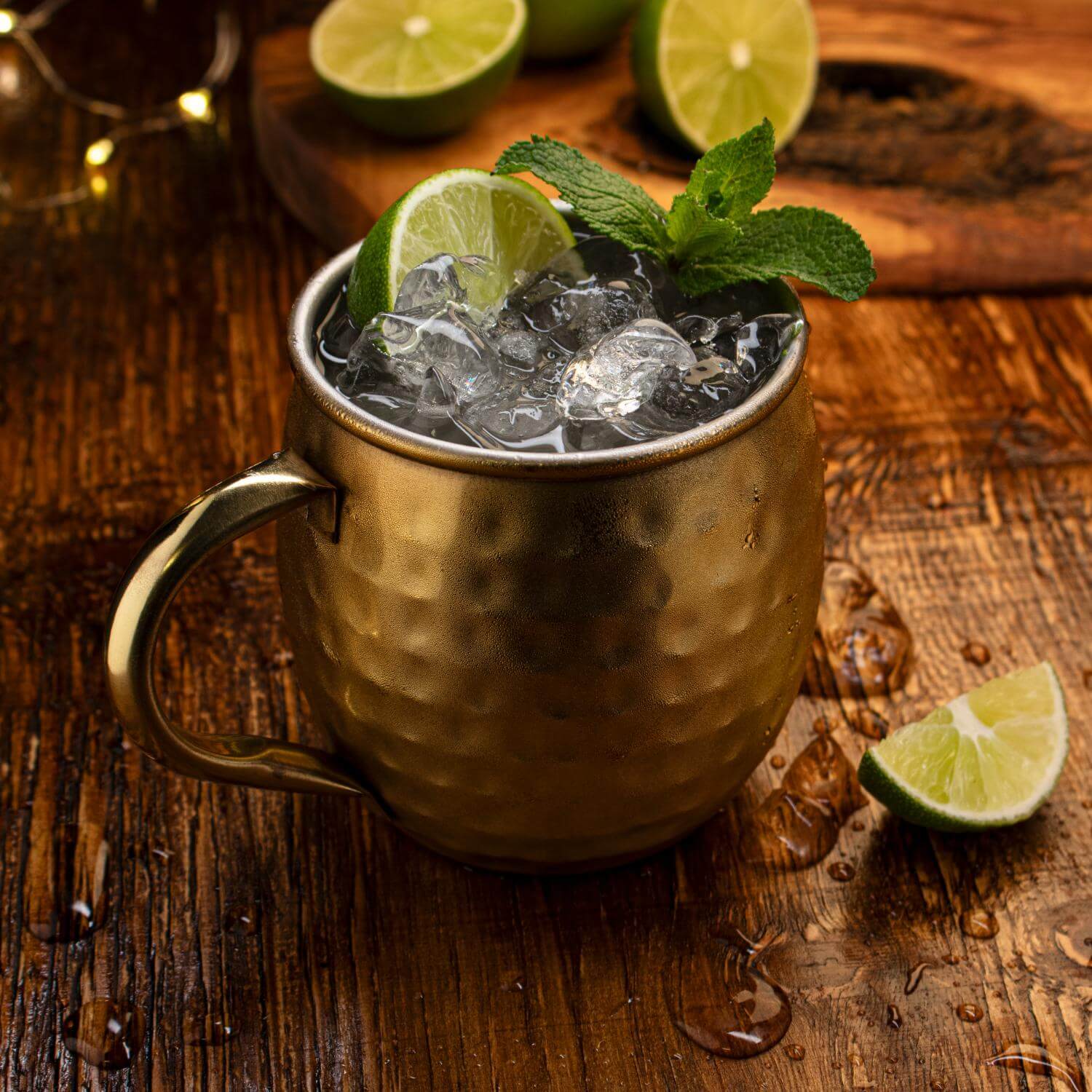Taylor's Eye Witness Taproom Stainless Steel 450ml Moscow Mule Mug - Hammered Gold - Image 3