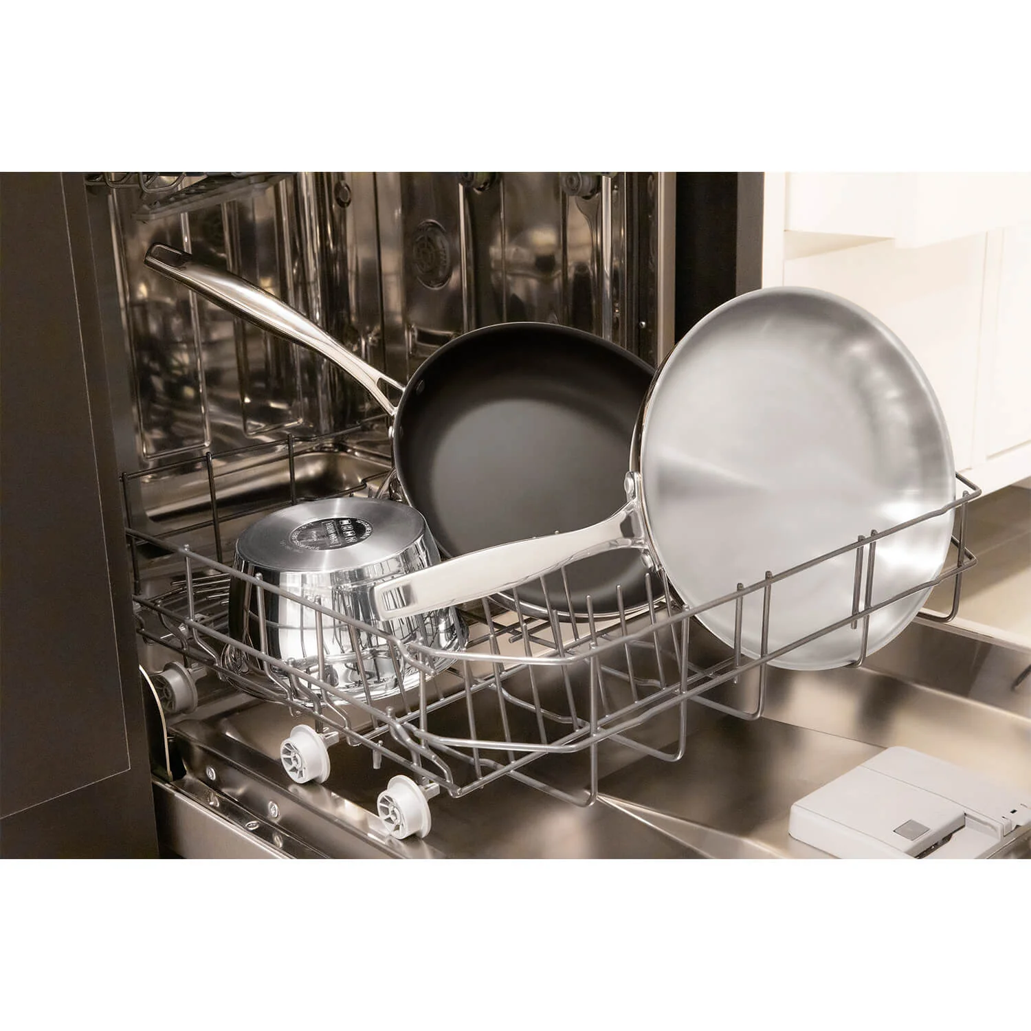 Tramontina Grano 3-Ply Stainless Steel 30cm Frying Pan - Image 7