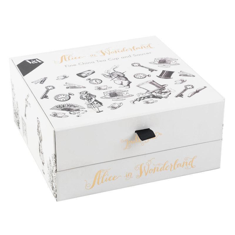 Alice in Wonderland Cup & Saucer Set - Image 5