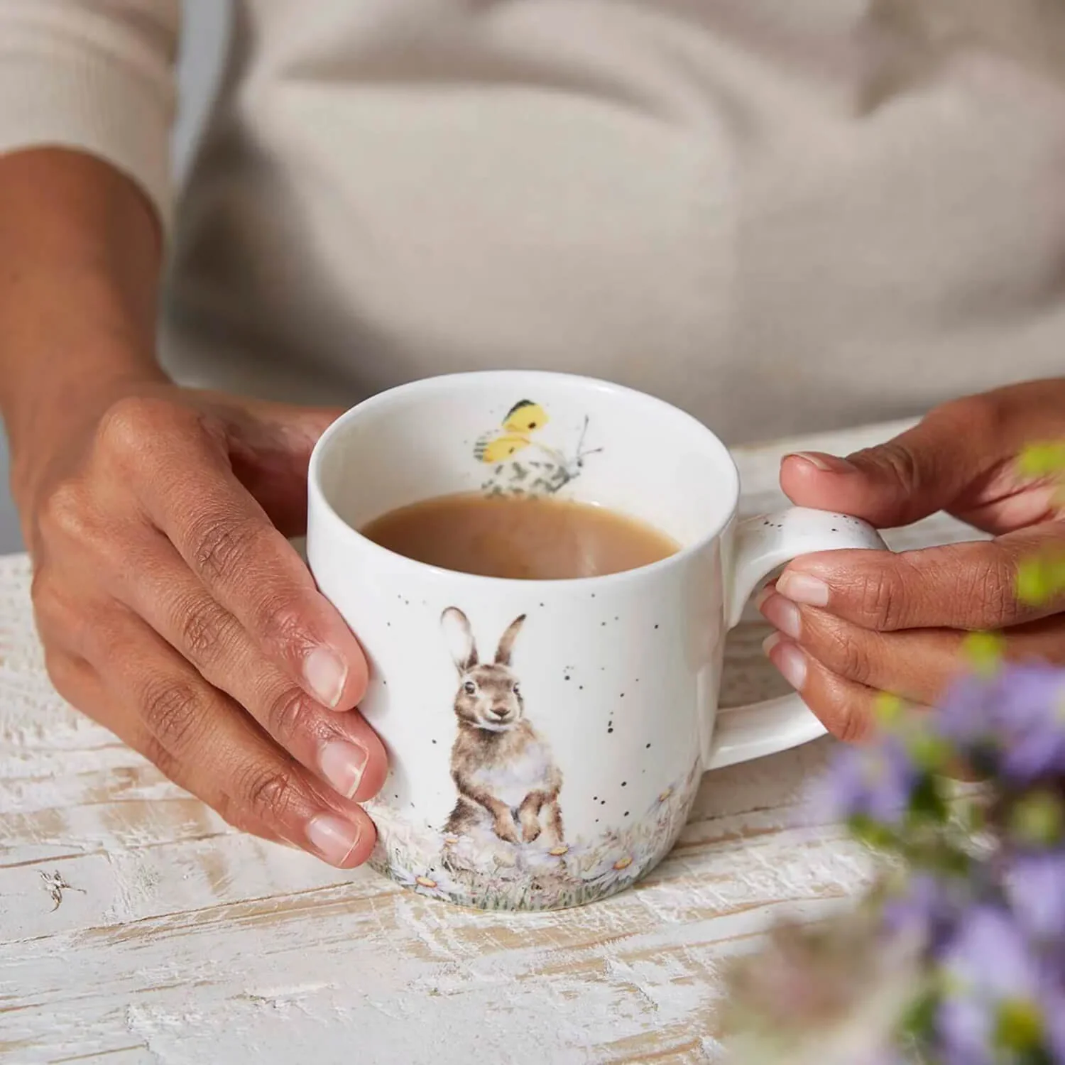Wrendale Designs by Hannah Dale 310ml Fine China Mug - Fresh As A Daisy - Image 5
