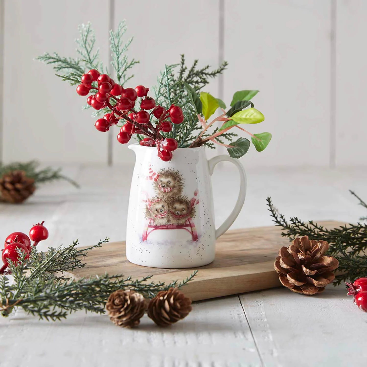 Wrendale Designs by Hannah Dale Christmas Posy Jug - Sledgehogs - Image 7