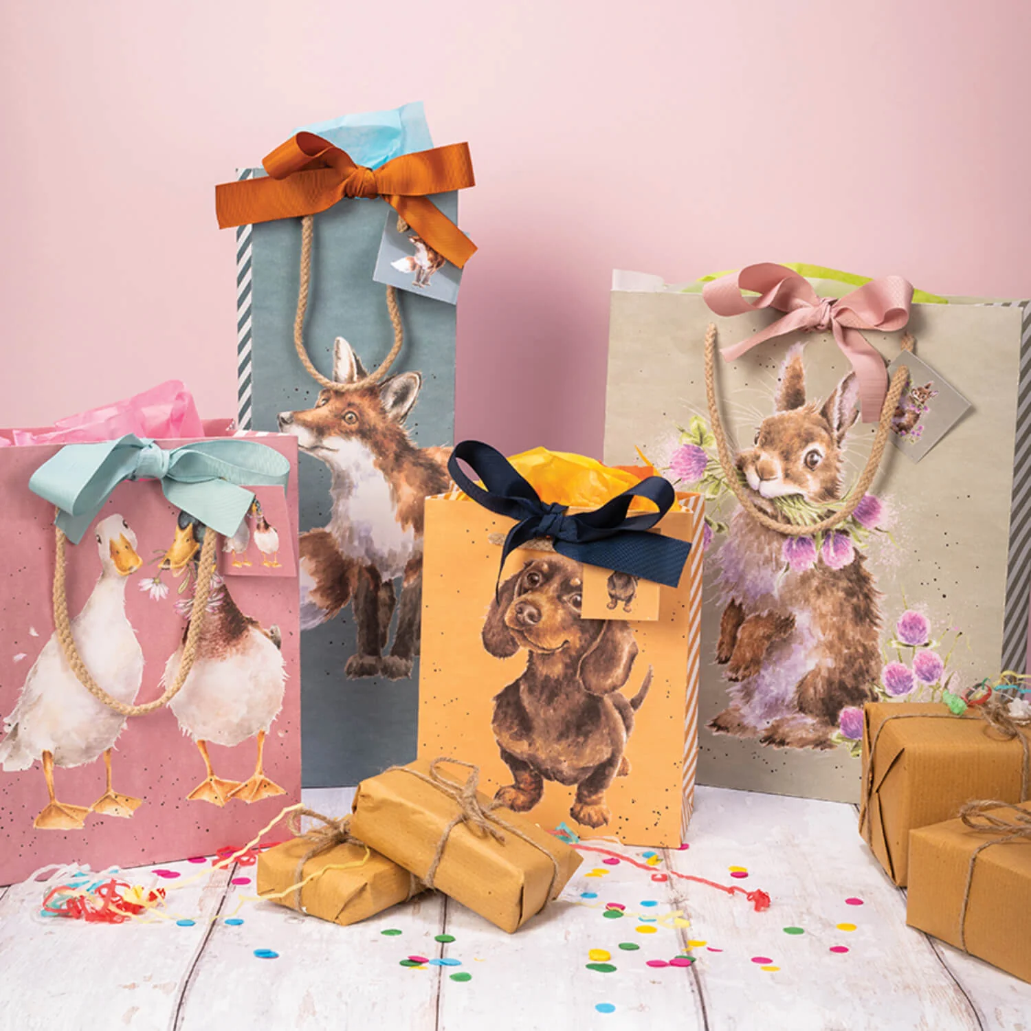 Wrendale Designs by Hannah Dale Large Gift Bag - Head Clover Heels - Image 3