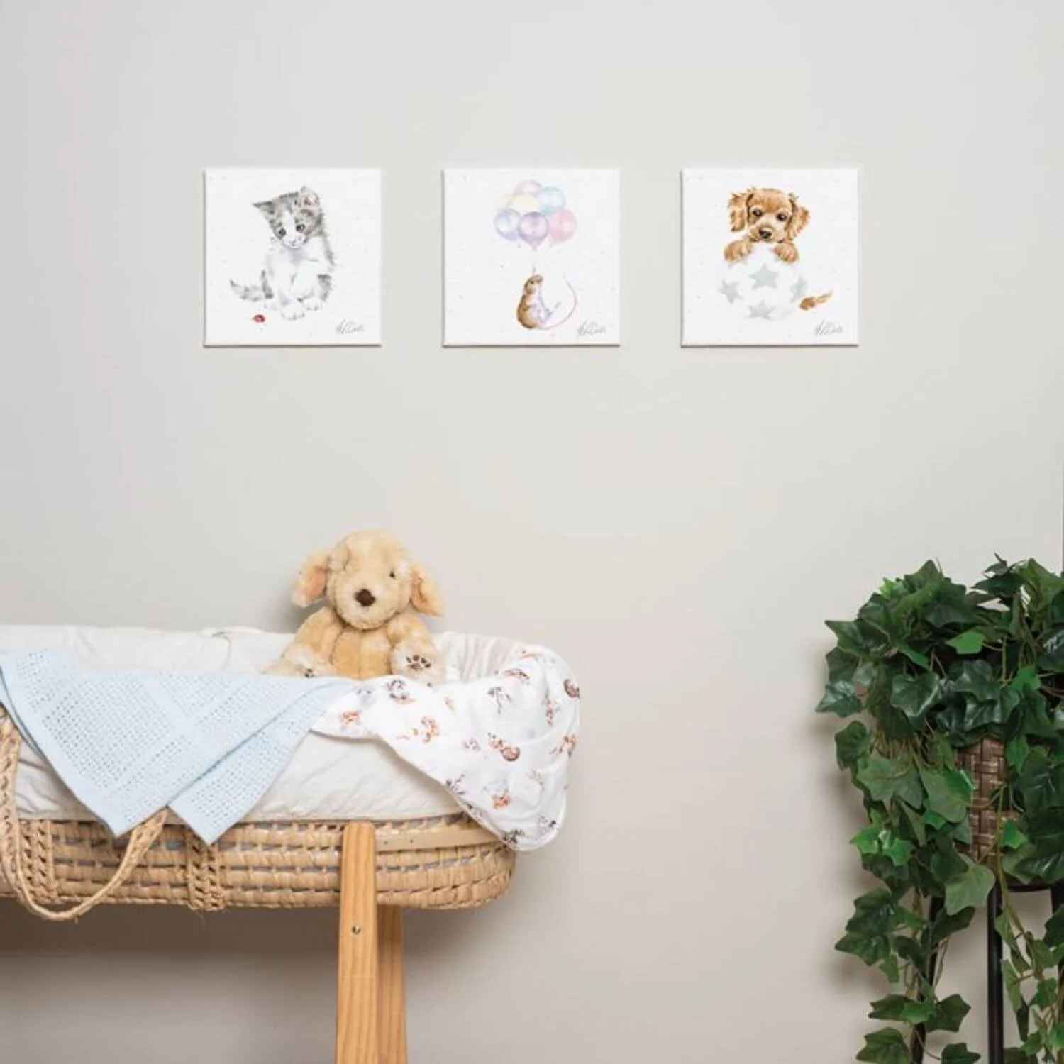 Wrendale Designs by Hannah Dale Little Wren Small Canvas - Bounces Of Fun - Image 2