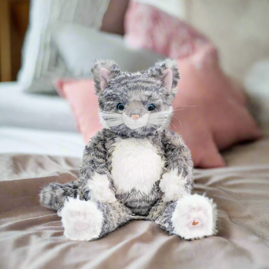 Wrendale Designs by Hannah Dale Medium Plush Toy - Esmeralda the Cat - Image 2