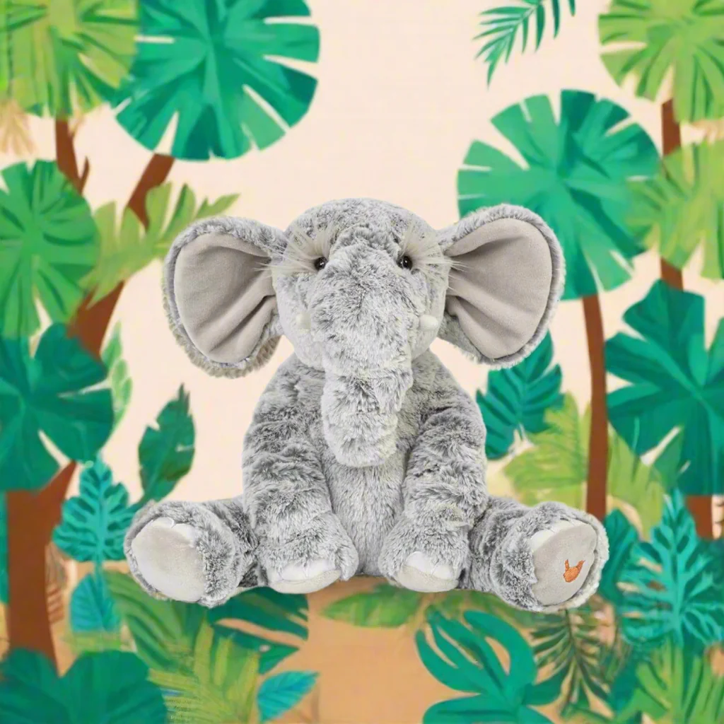 Wrendale Designs by Hannah Dale Medium Plush Toy - Winnie the Elephant - Image 3
