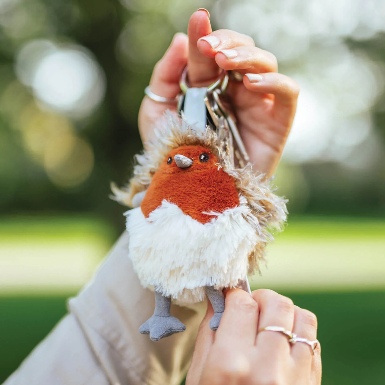 Wrendale Designs by Hannah Dale Plush Keyring - 'Adele' Robin - Image 2