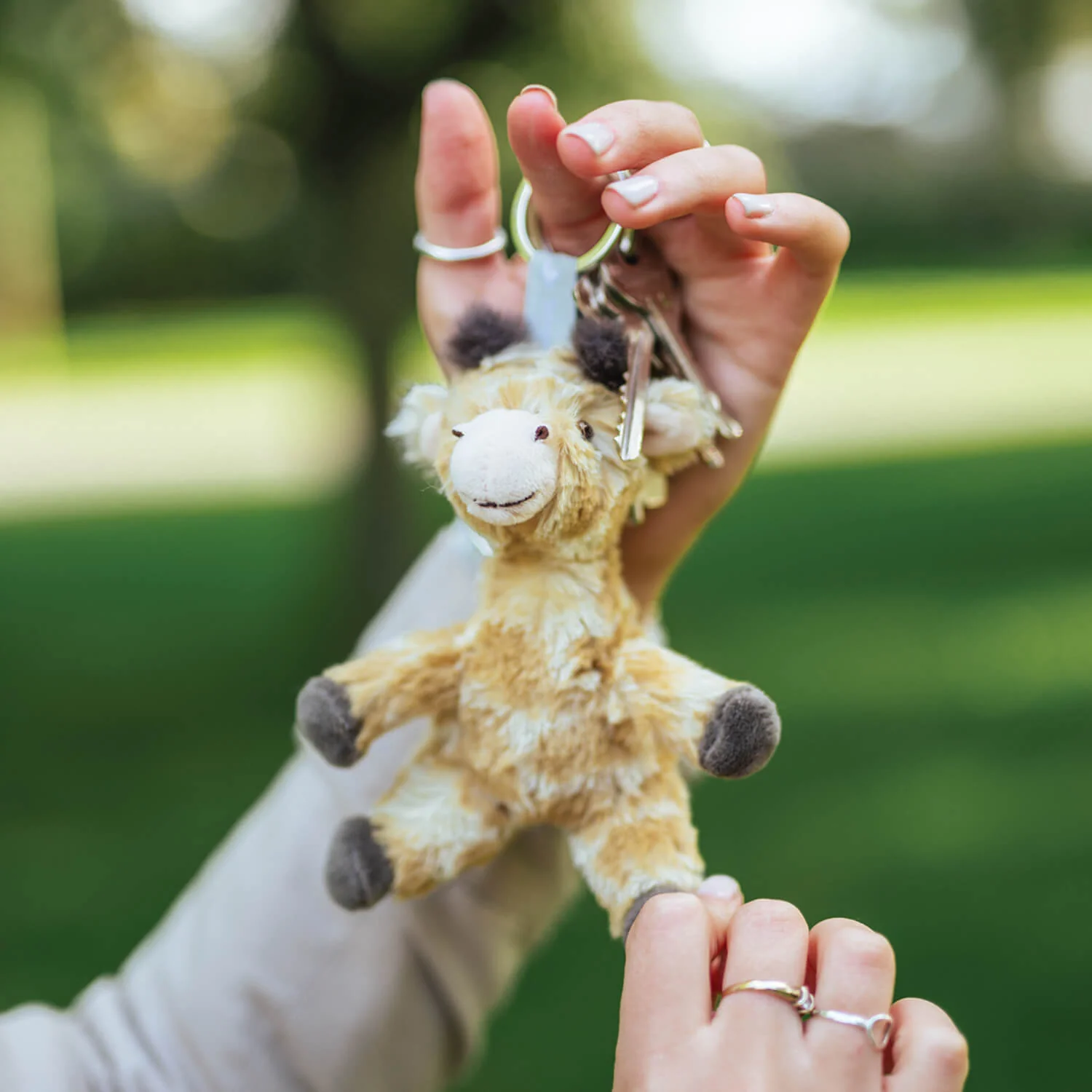 Wrendale Designs by Hannah Dale Plush Keyring - 'Camilla' Giraffe - Image 2