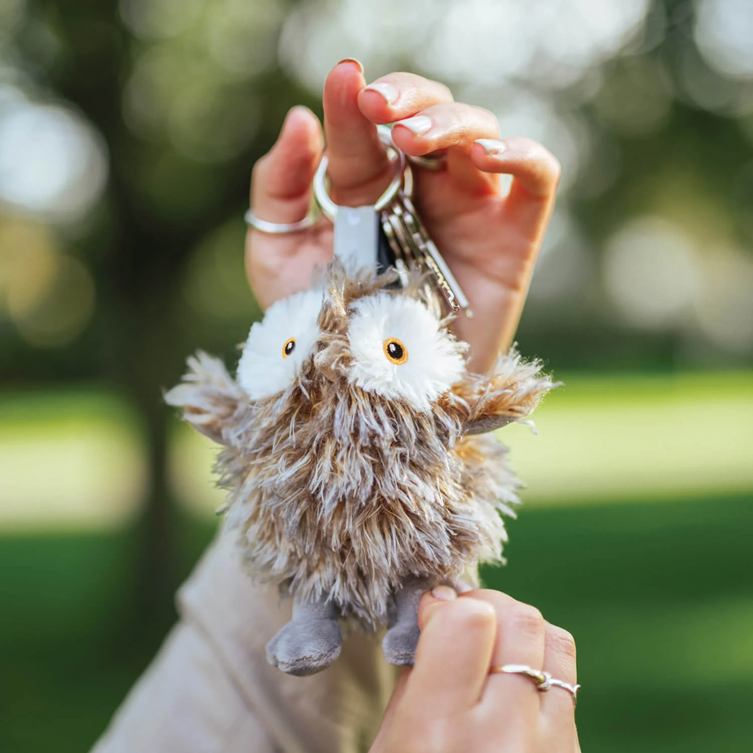Wrendale Designs by Hannah Dale Plush Keyring - 'Elvis' Owl - Image 2