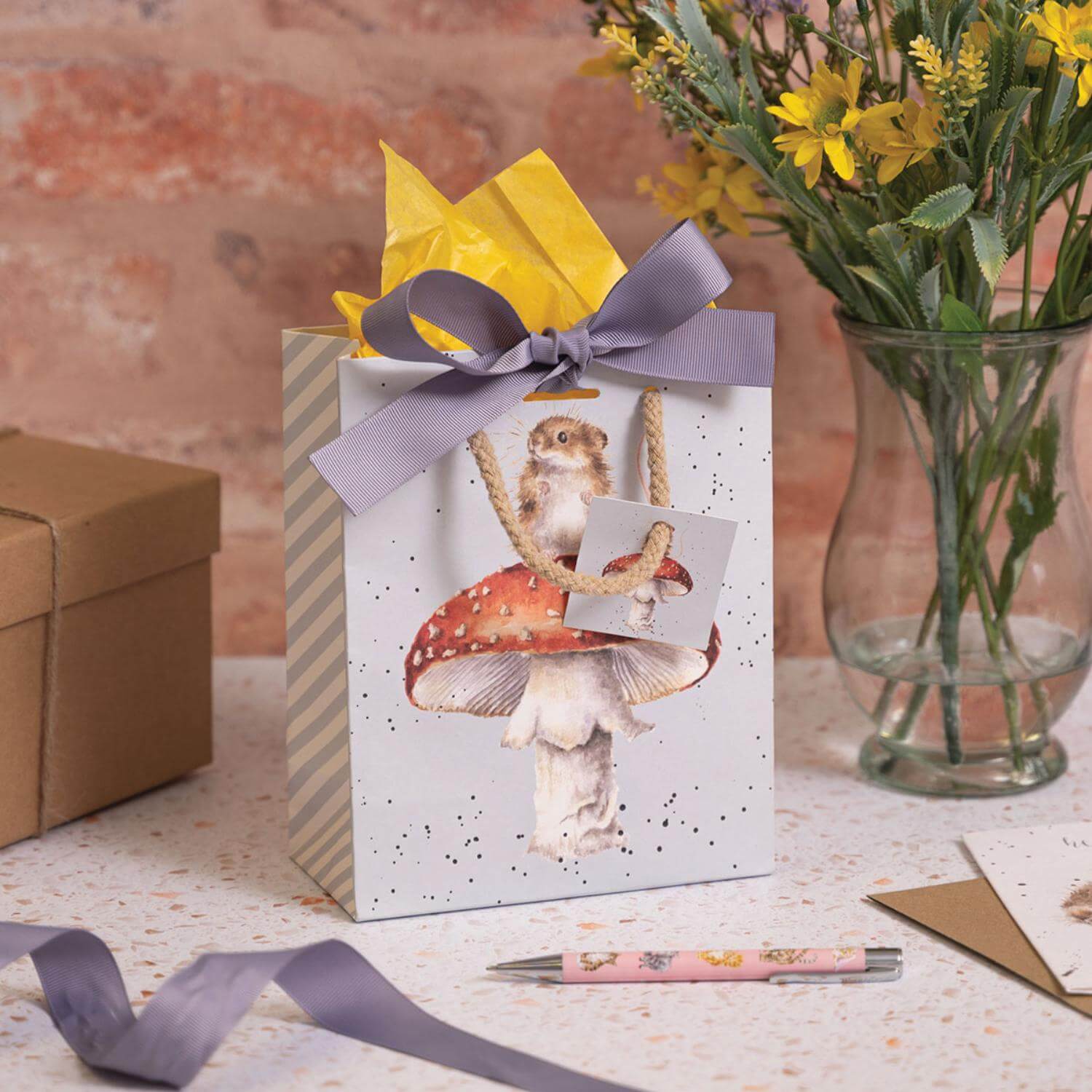 Wrendale Designs by Hannah Dale Small Gift Bag - He's A Fun-Gi - Mouse - Image 2