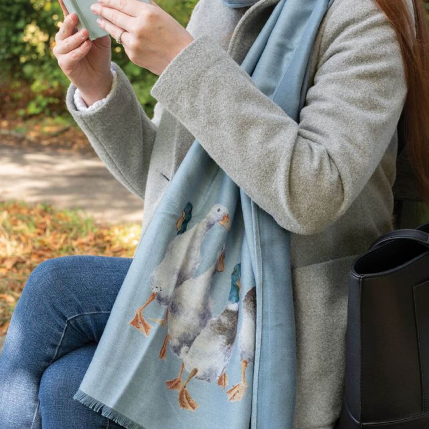 Wrendale Designs by Hannah Dale Winter Scarf - Quackers - Image 2